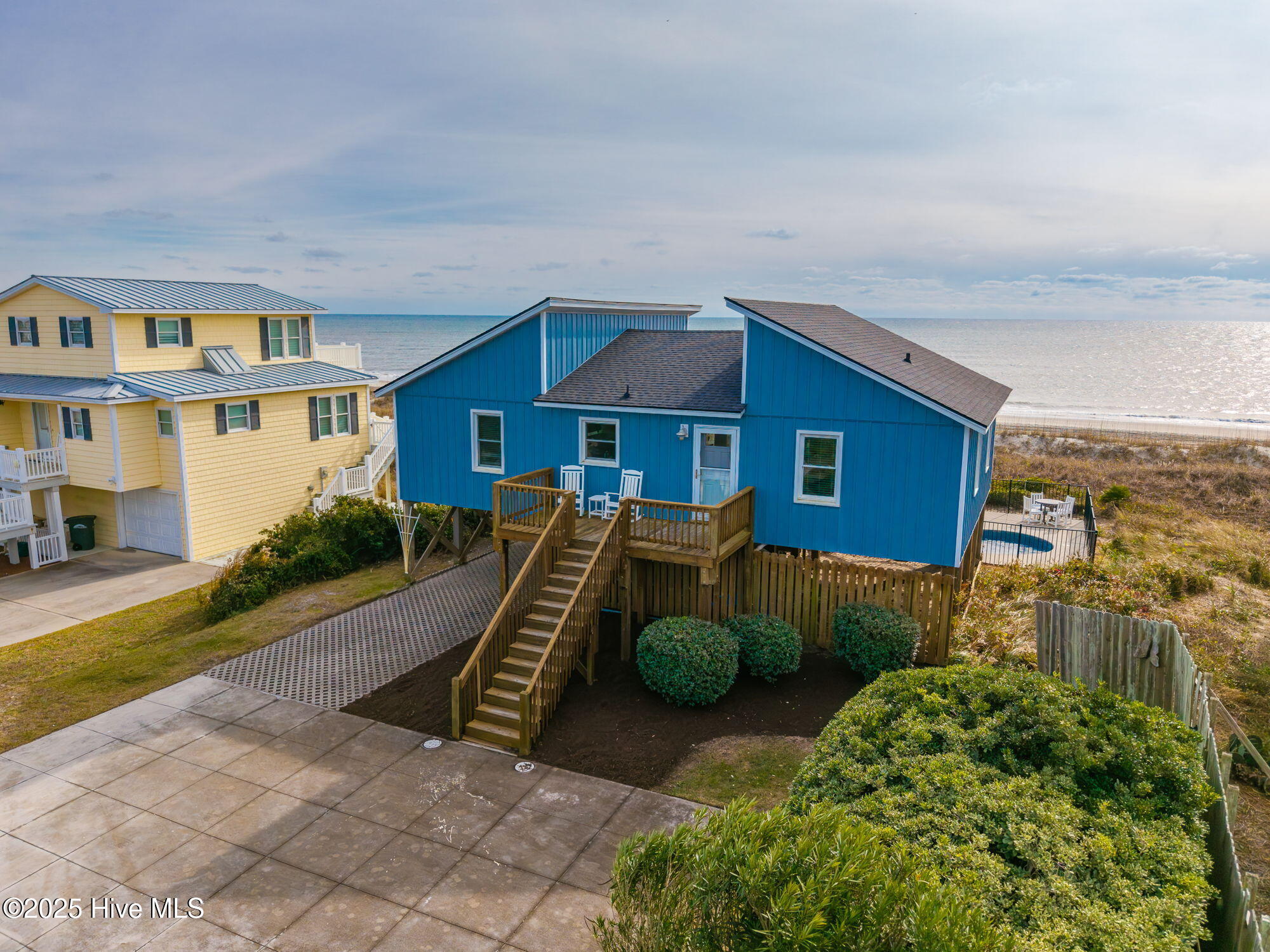 Homes for sale in Emerald Isle, NC | 2111 Ocean Dr, Emerald Isle, NC 28594 | MLS# 100543765