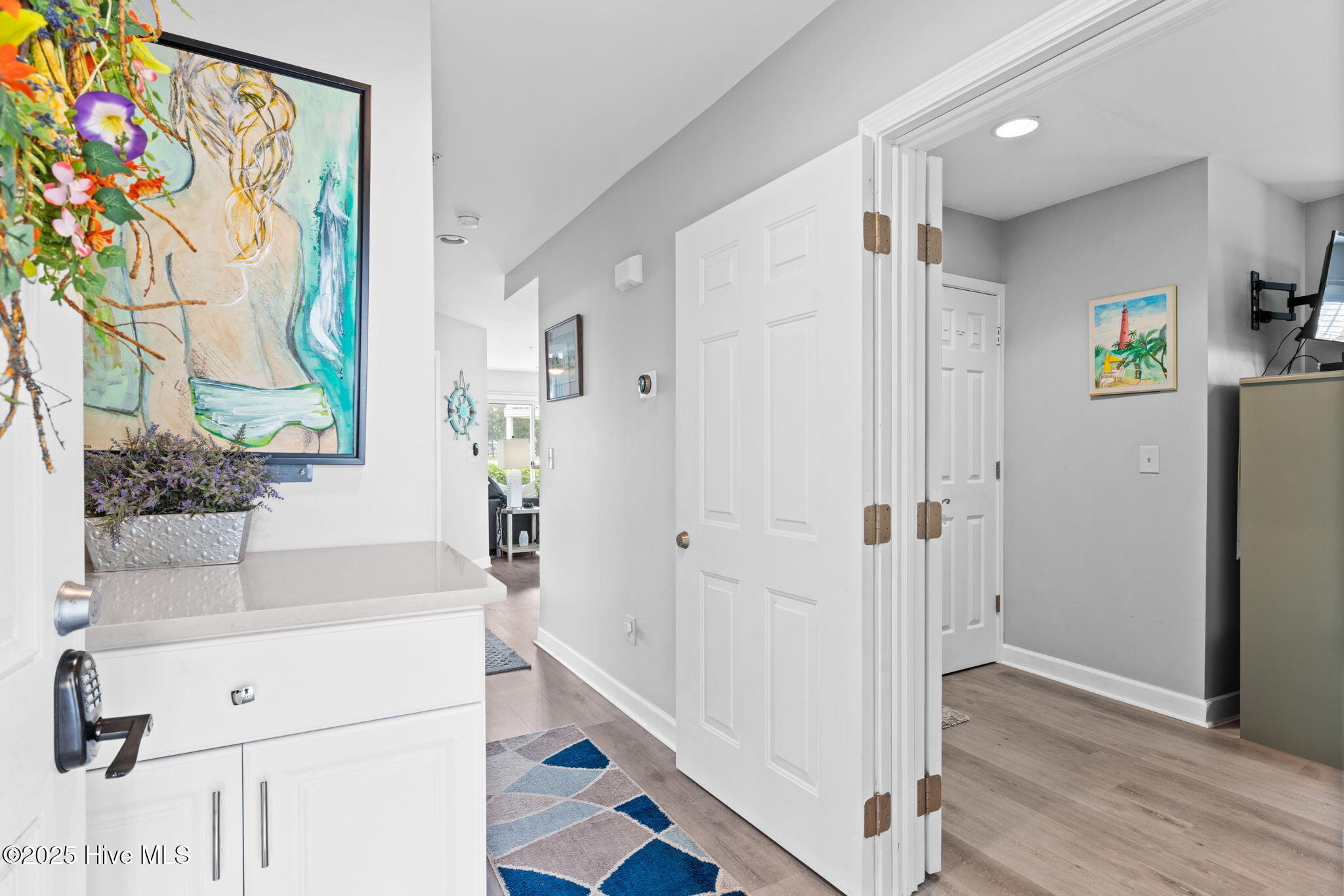 100538778 | Photo 19