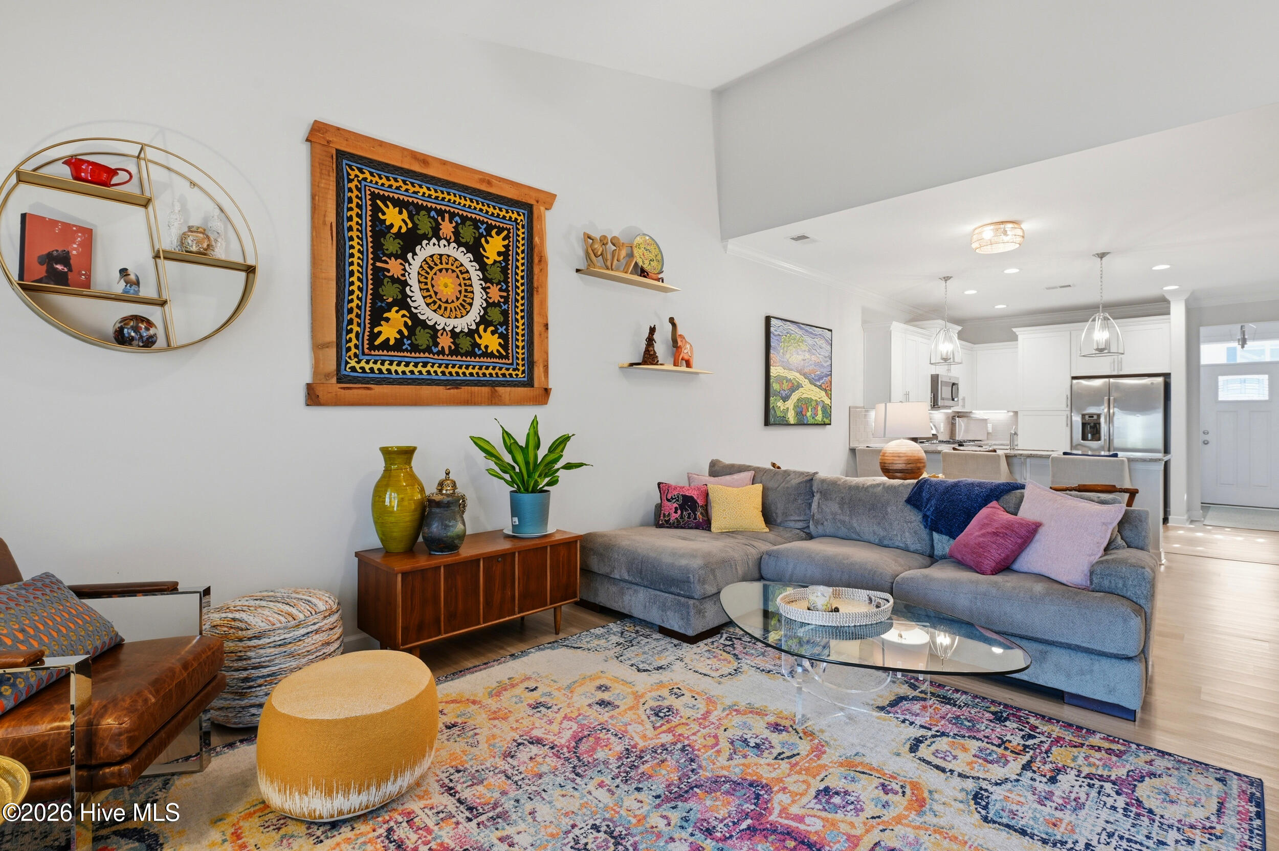 100562776 | Photo 10