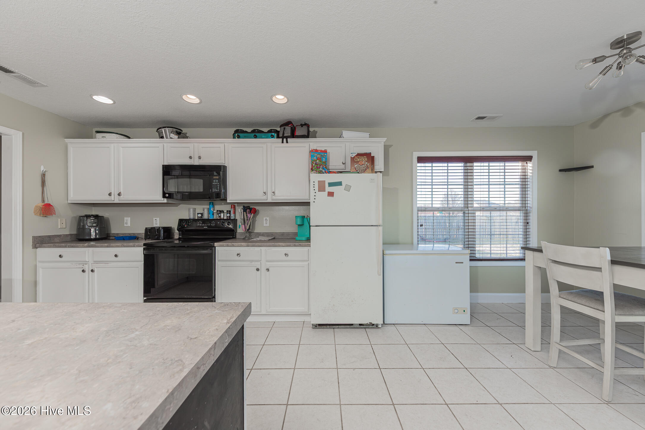 100550333 | Photo 22