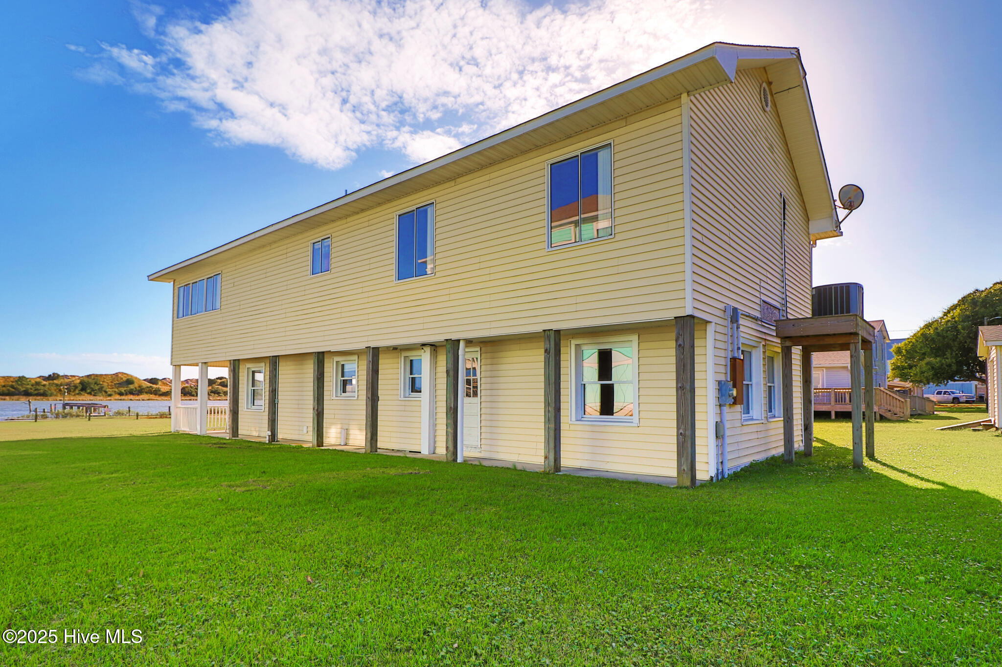 100535334 | Photo 52