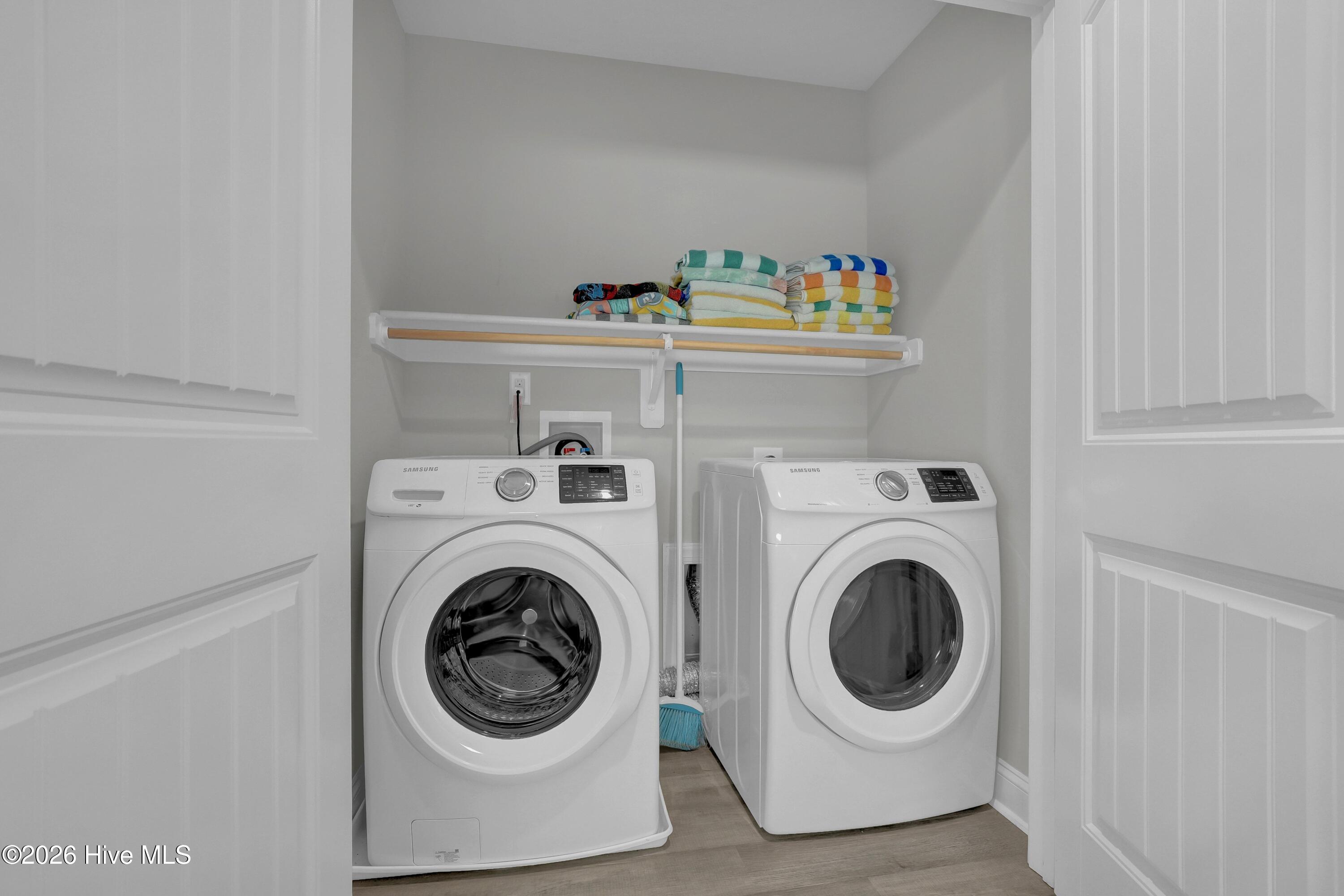 100554934 | Photo 31