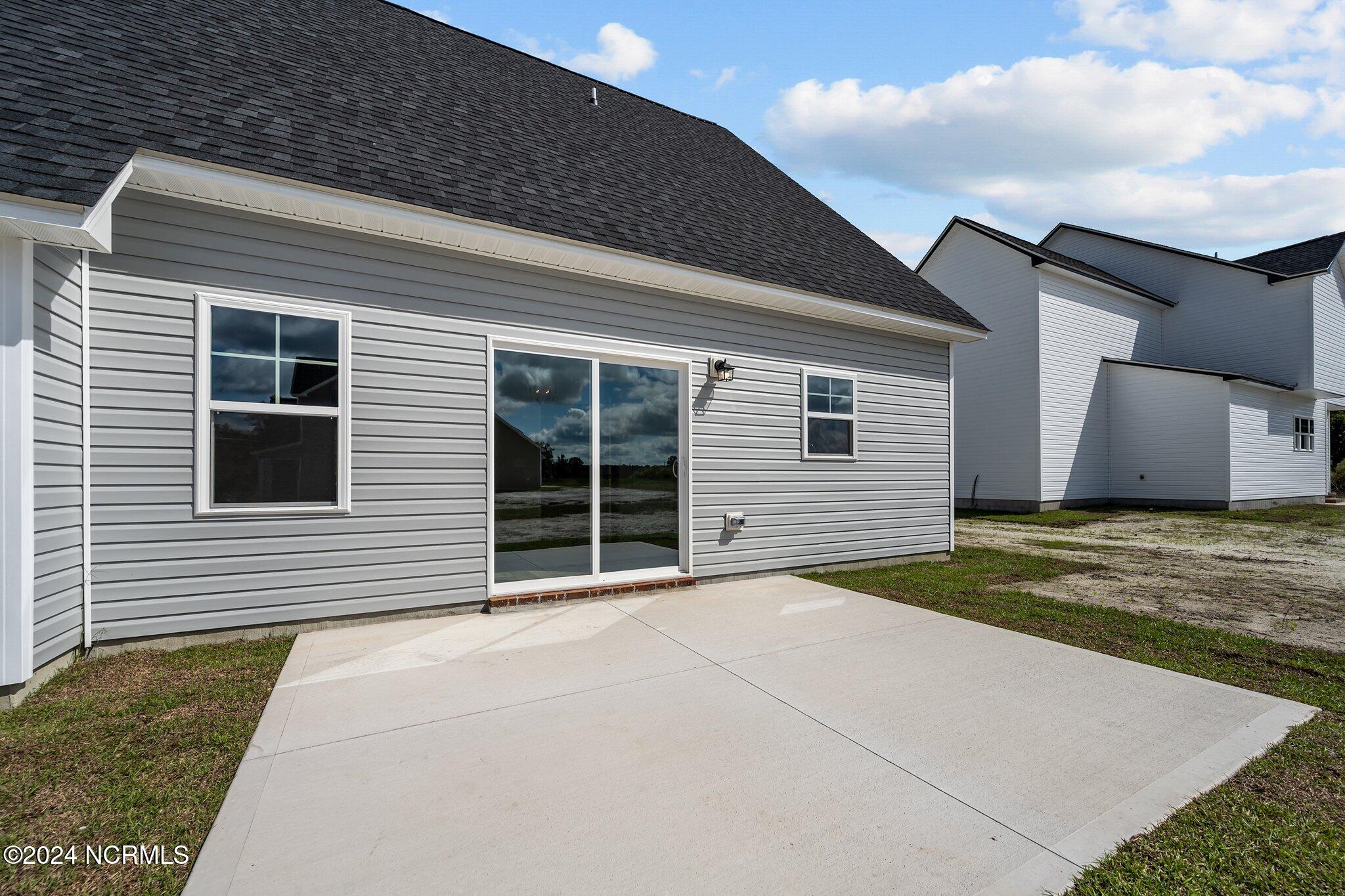 100441998 | Photo 39