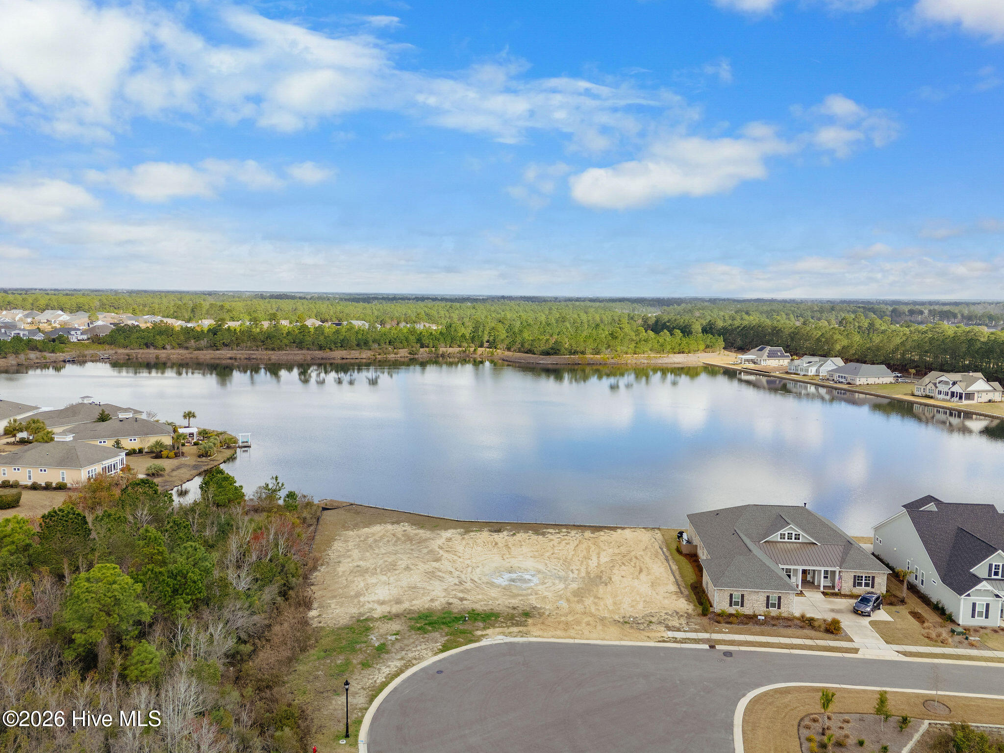 100565690 | Photo 65