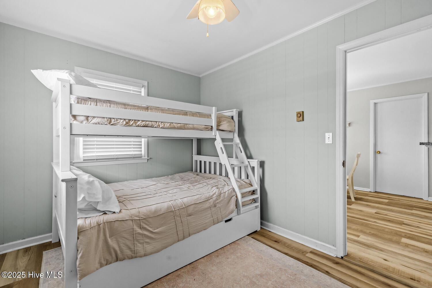 100525071 | Photo 21