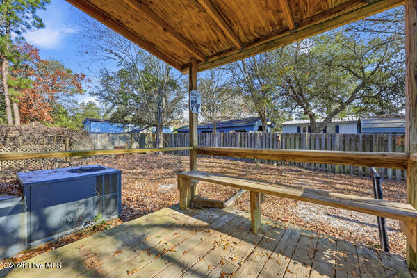 100548594 | Photo 18