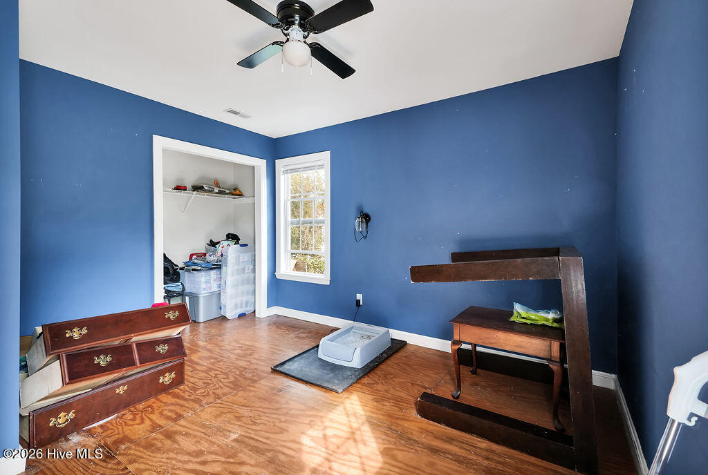 100559640 | Photo 26