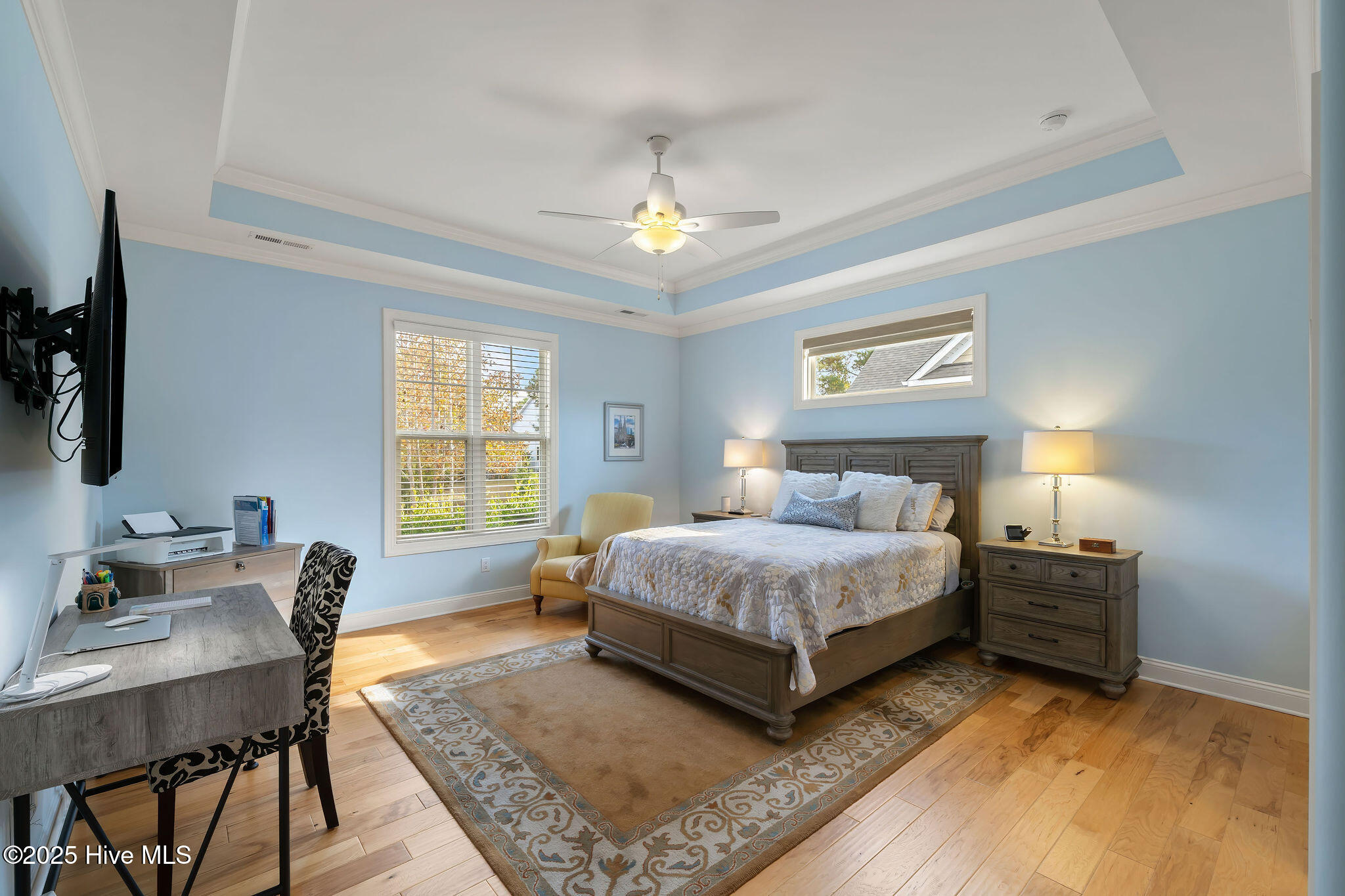 100547270 | Photo 28