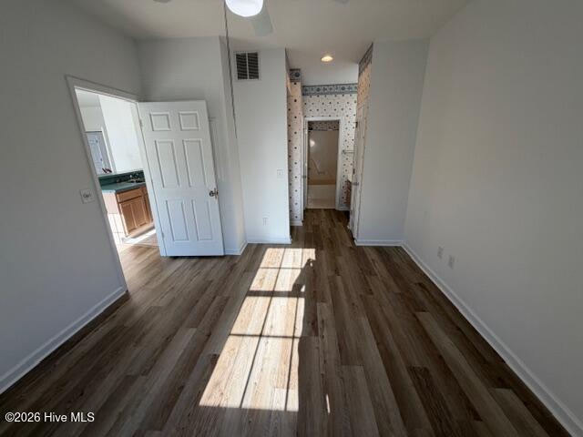 100558399 | Photo 11