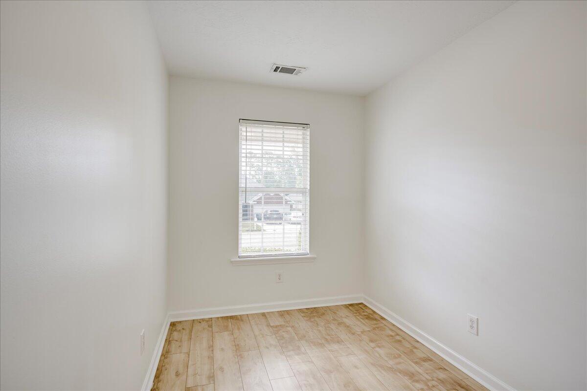 598 Bradford Lane