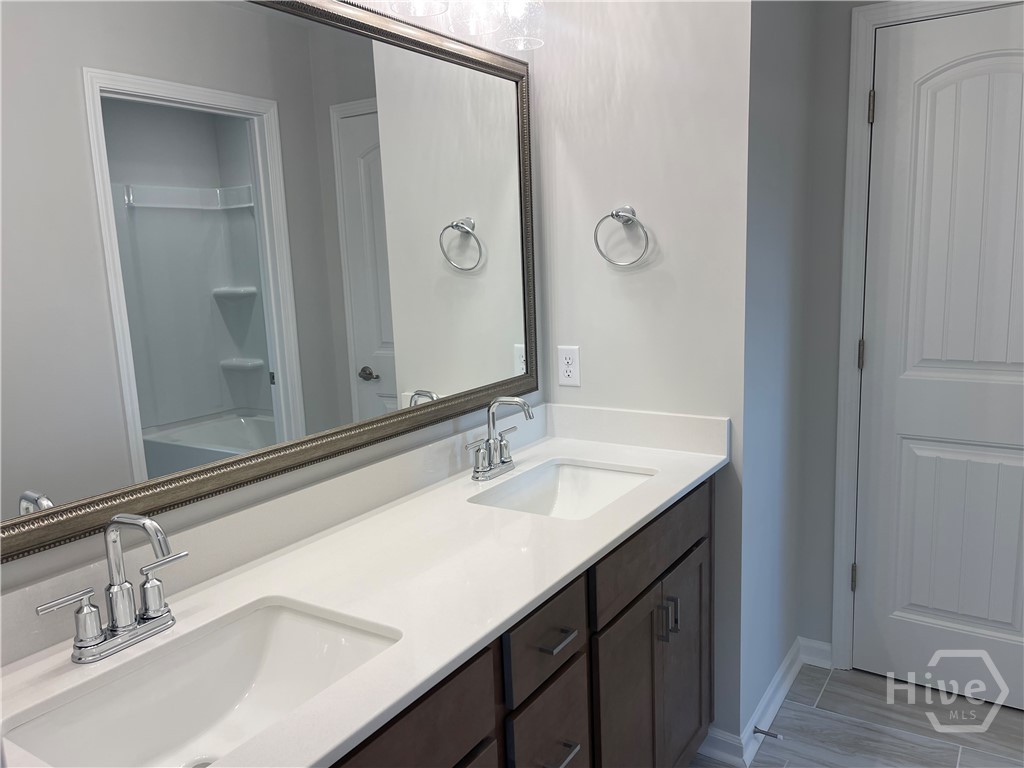 Secondary Upstairs Bath
