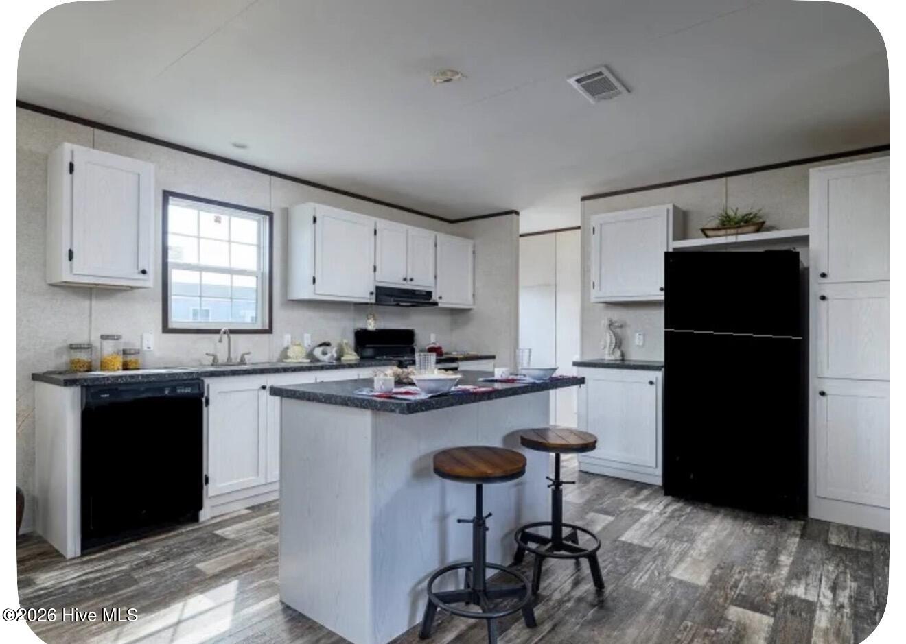 202 Gray Road,Newport