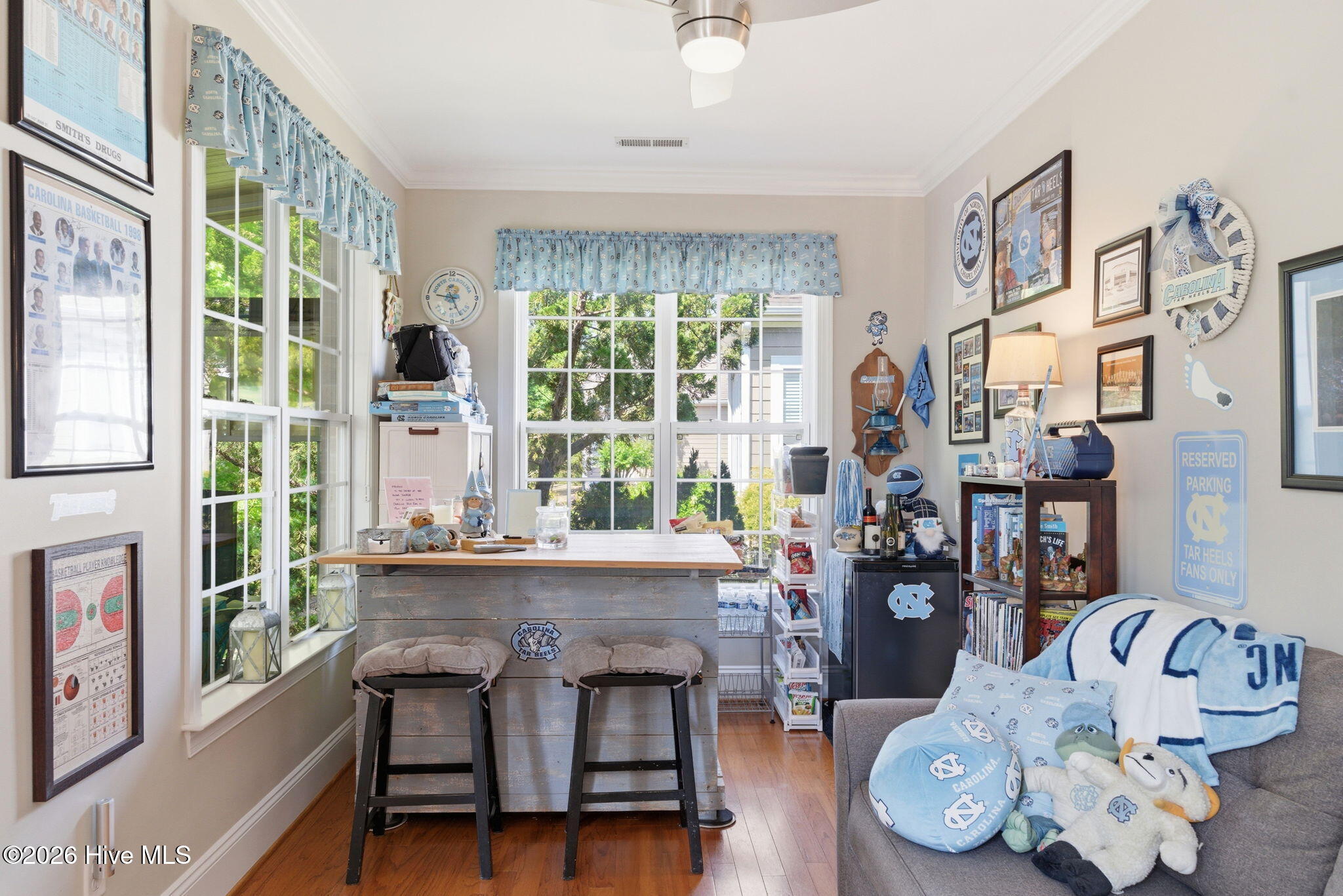 100569602 | Photo 35