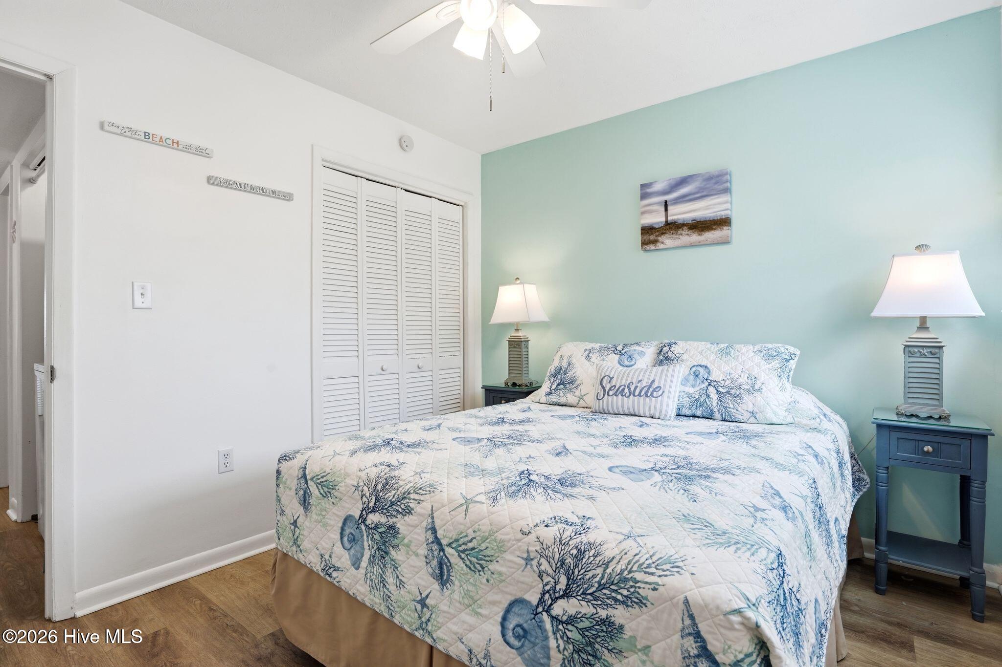 100557699 | Photo 25