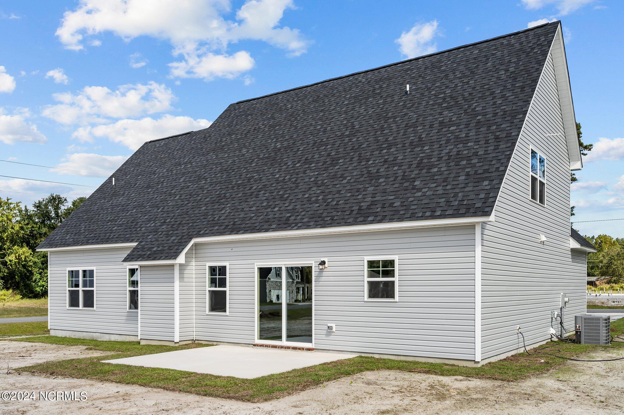 100441998 | Photo 36