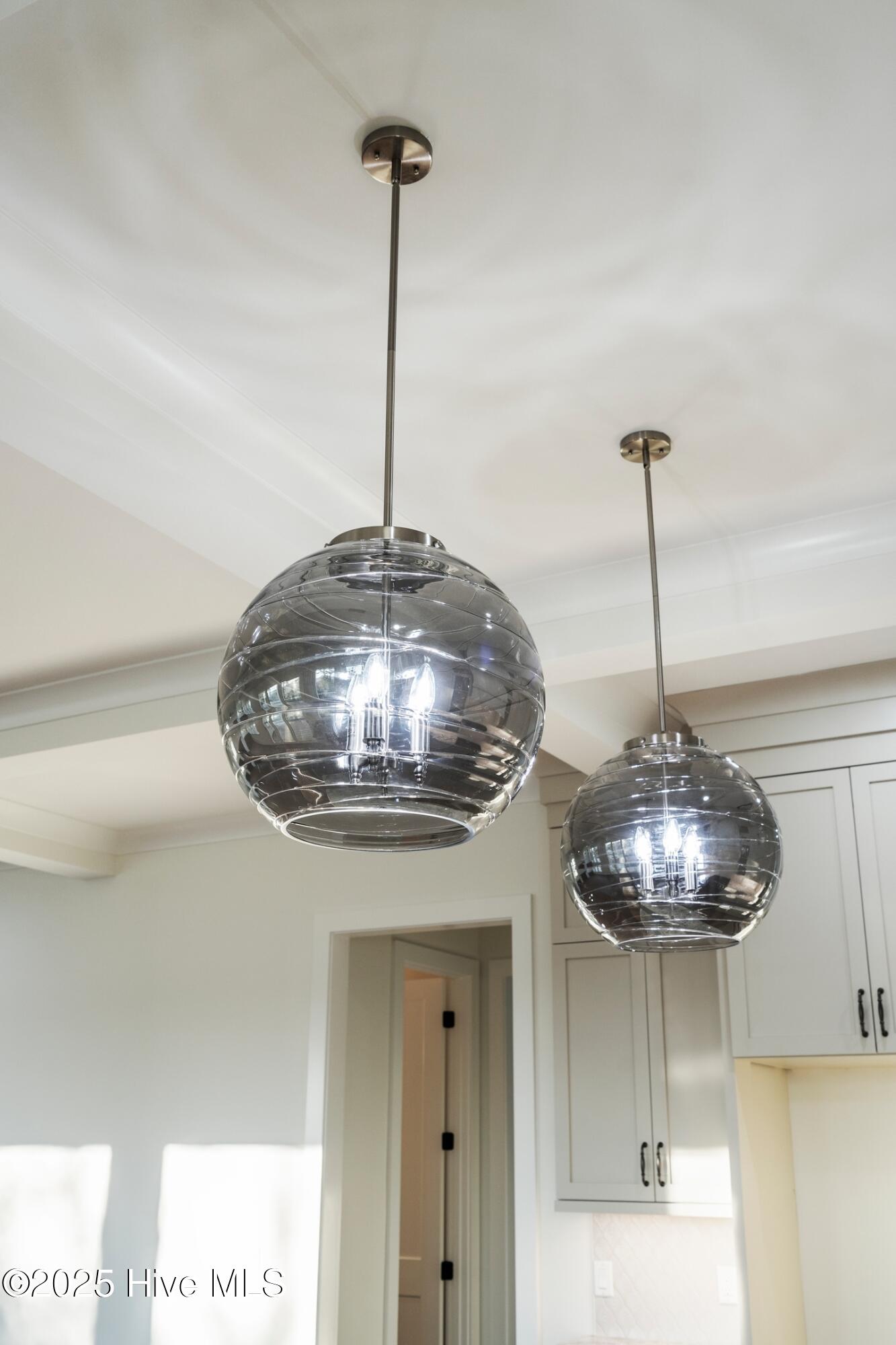 100545730 | Photo 38