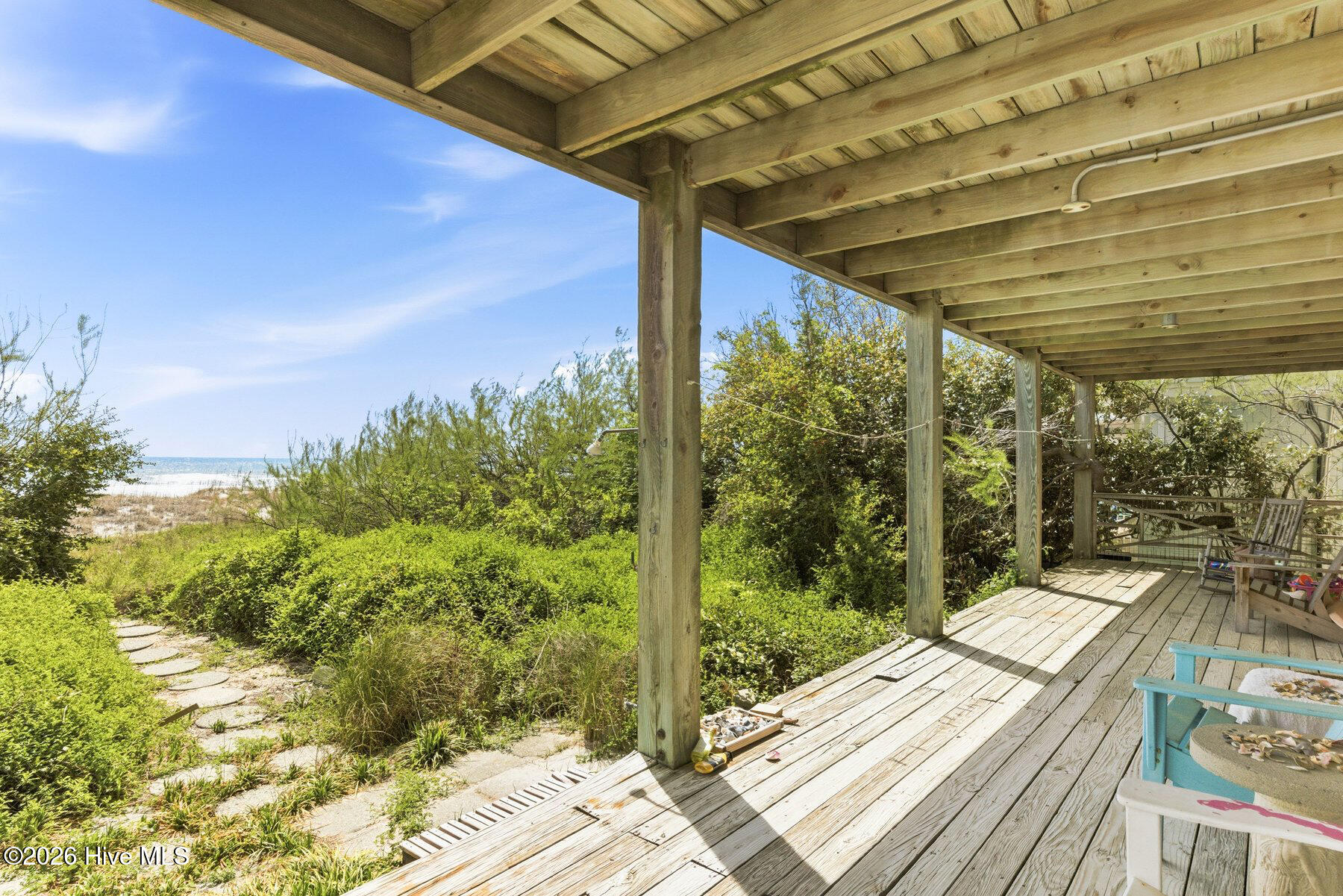 100566391 | Photo 38