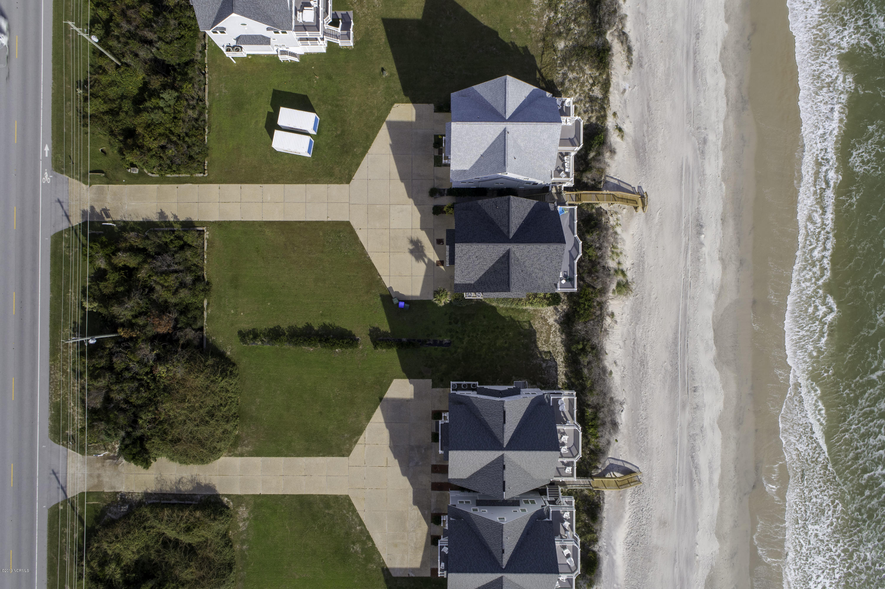 100568225 | Photo 14