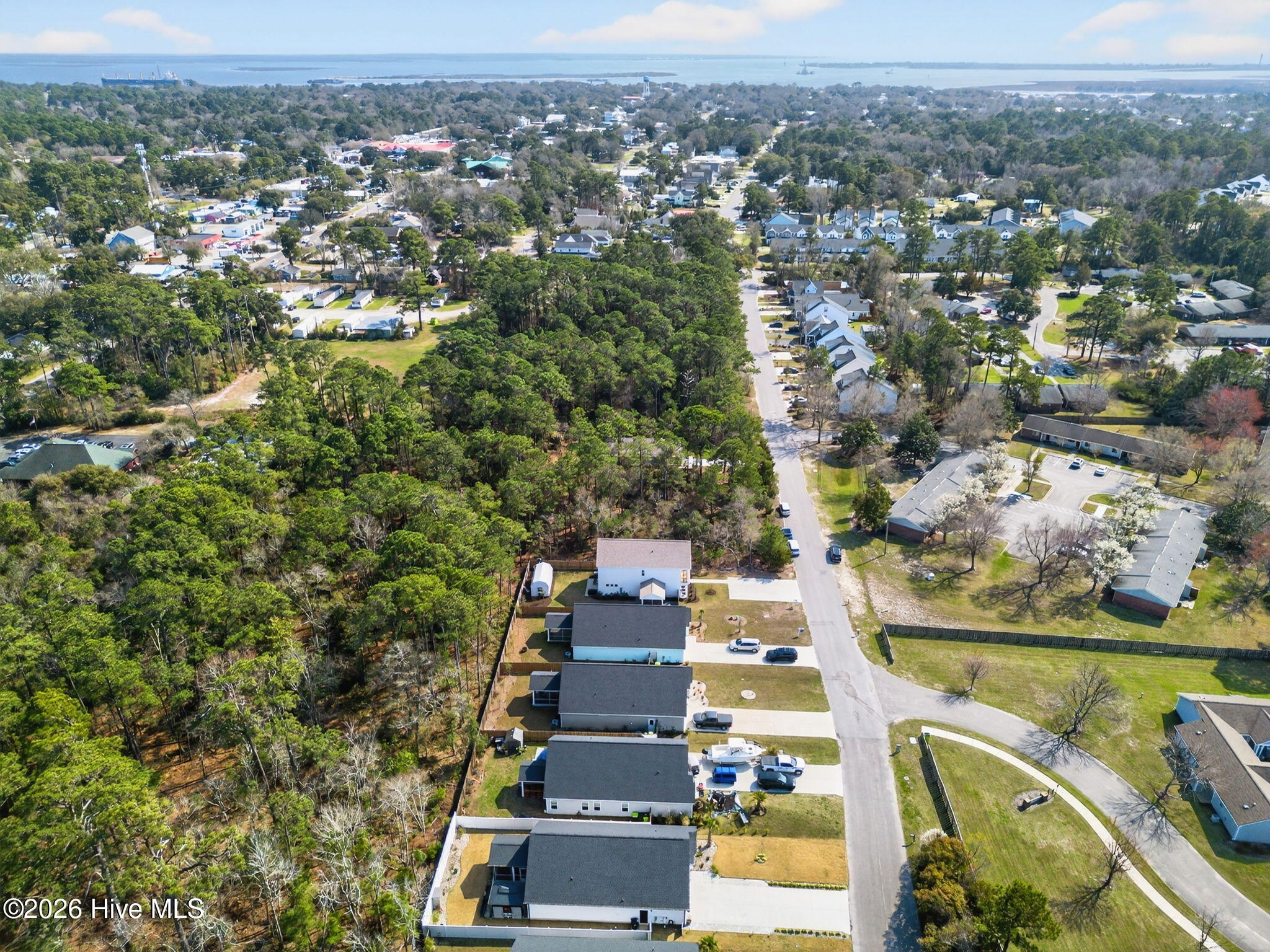 100559815 | Photo 55