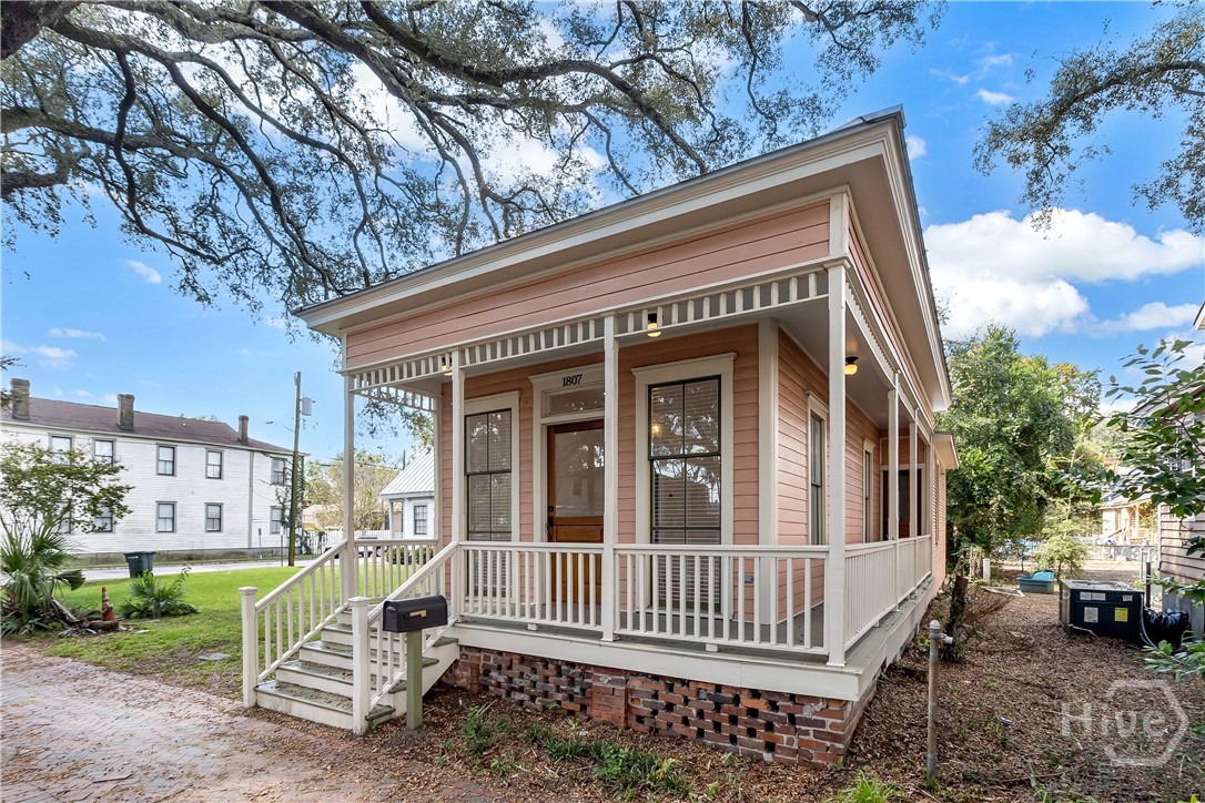 Photo 3 of Single family home for sale at 1807 Martin Luther King Blvd, Savannah, GA 31415 | MLS# SA366695 | Listing updated on 2026-10-23