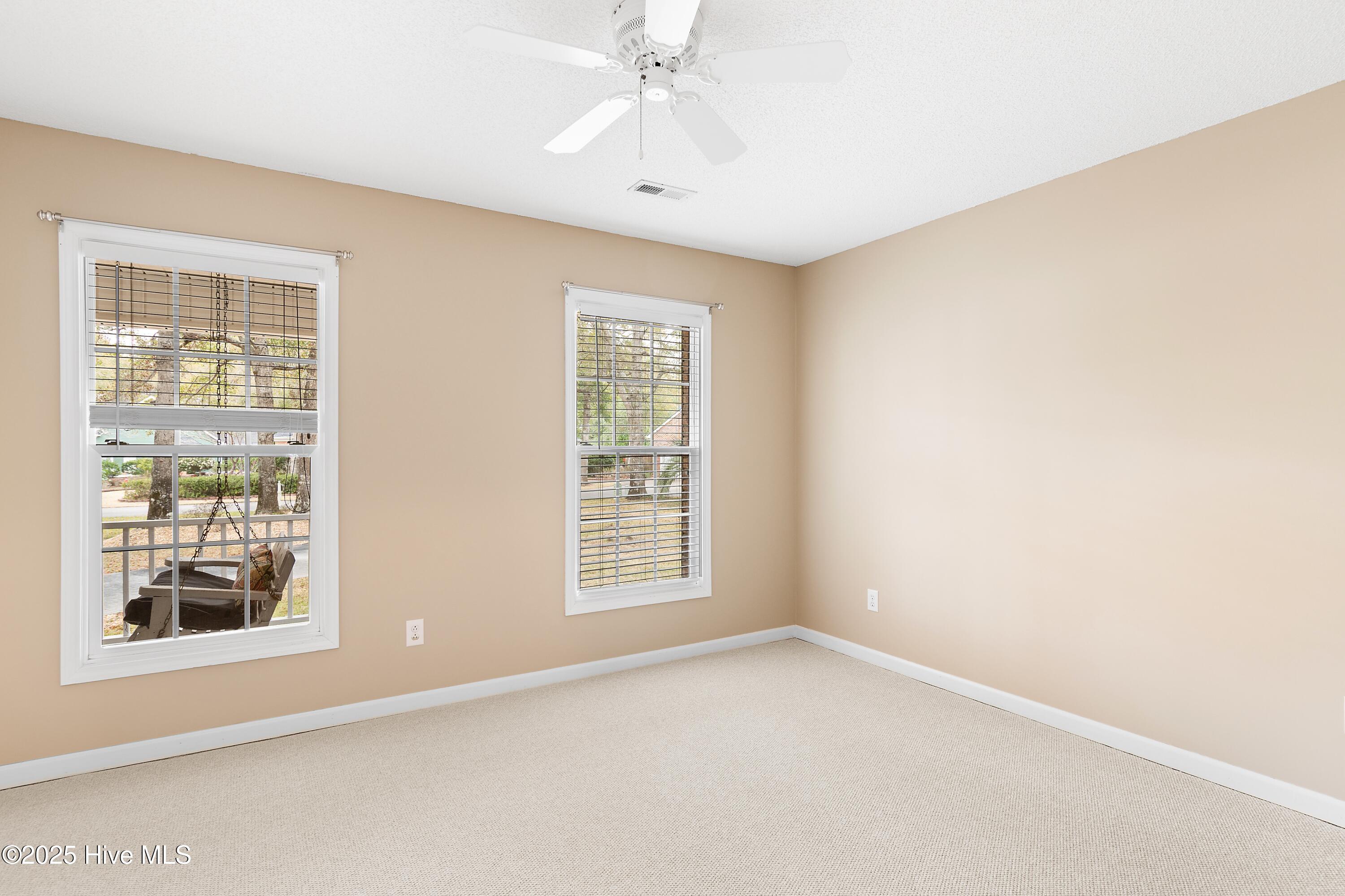 100556146 | Photo 24