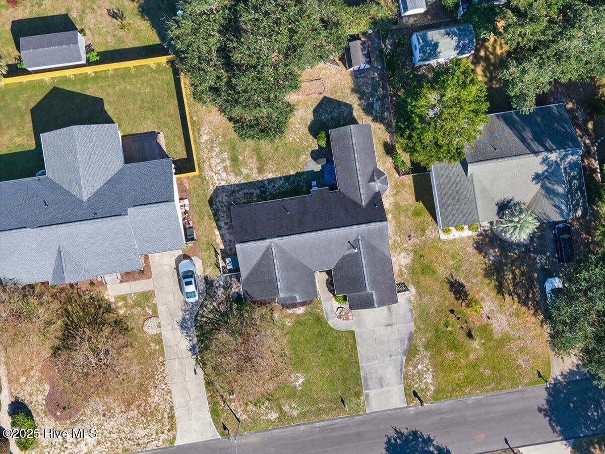 100536706 | Photo 44