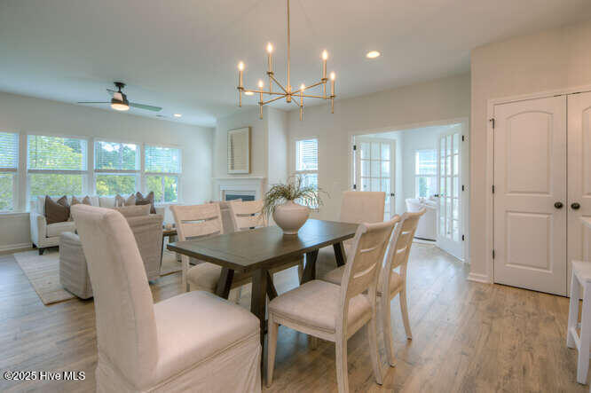 100524734 | Photo 10