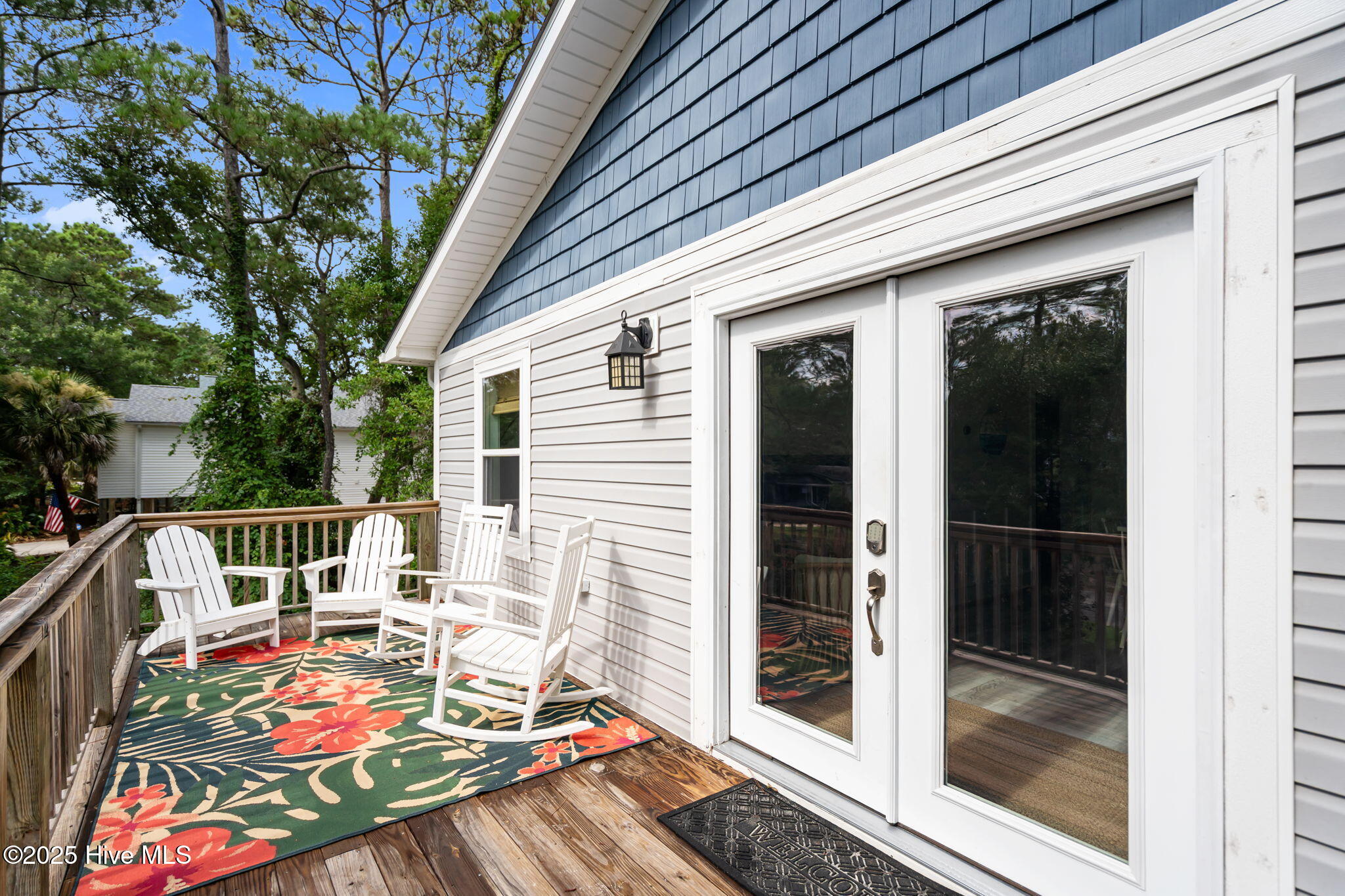 100523824 | Photo 12