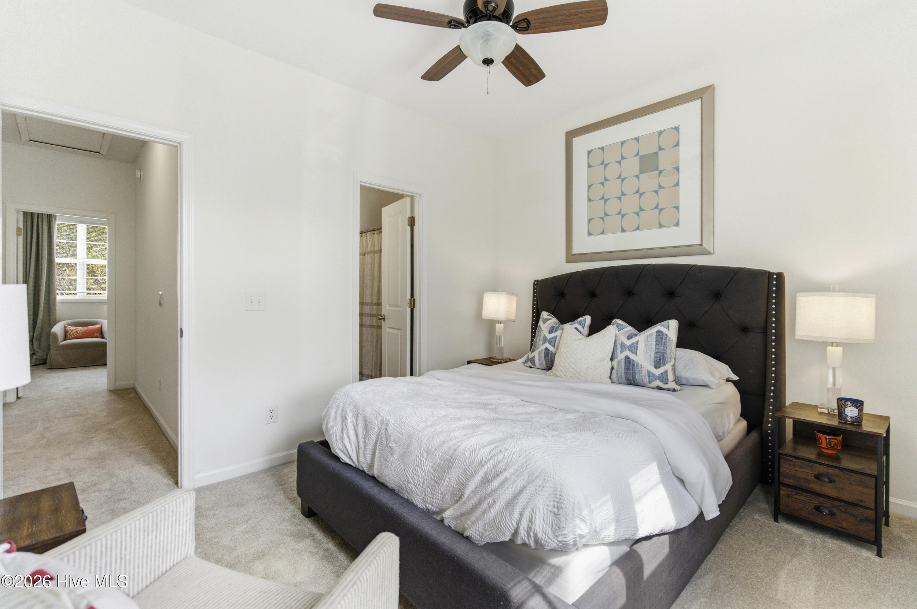 100564491 | Photo 21