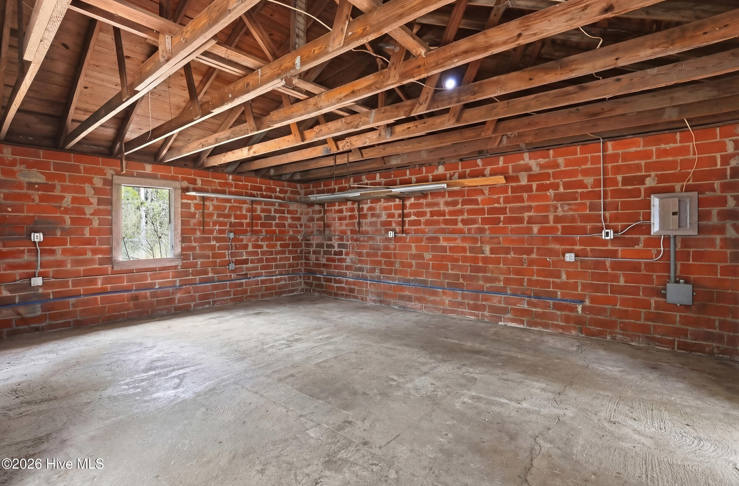 100552252 | Photo 36