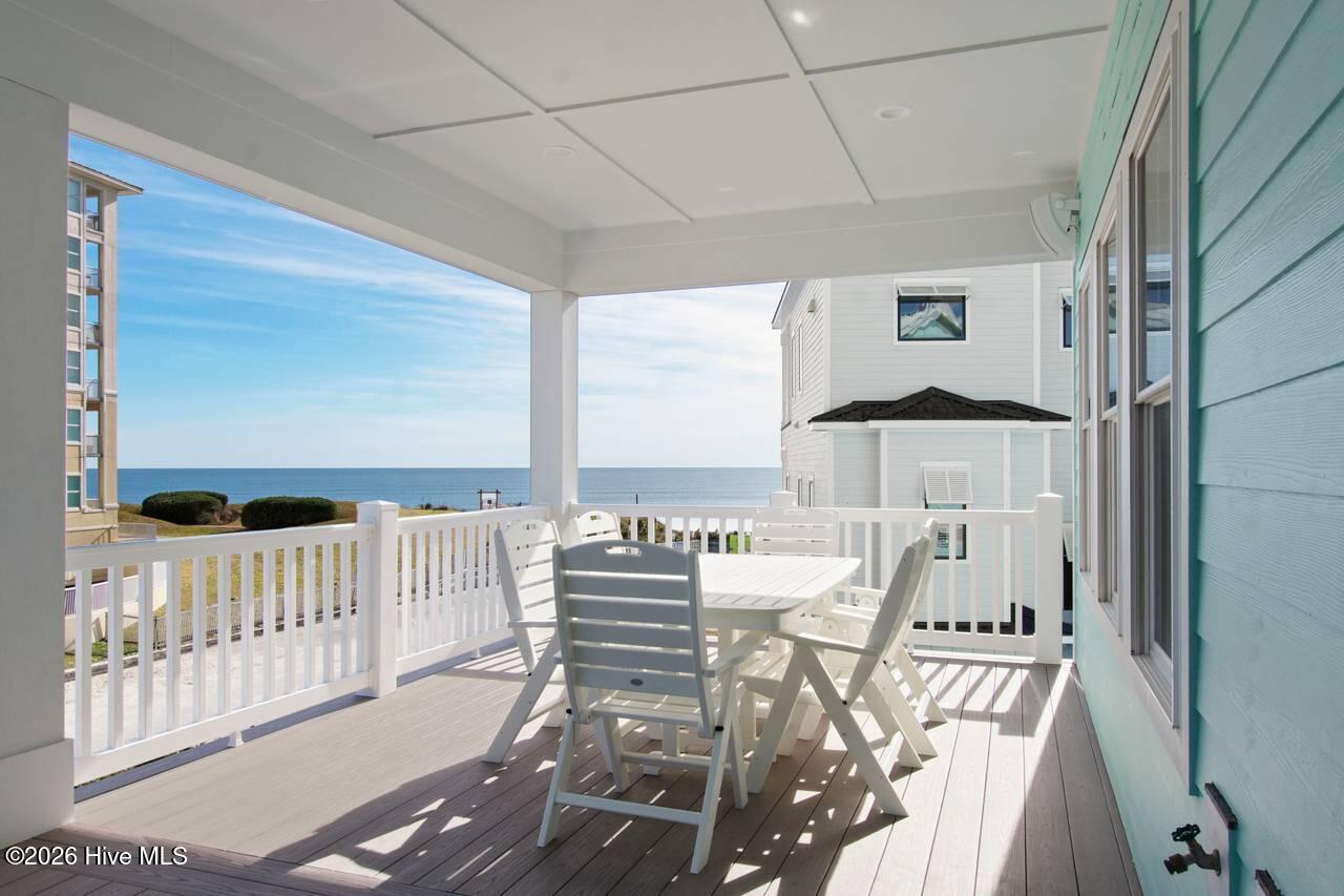 109 Ocean Bluff Drive,Indian Beach