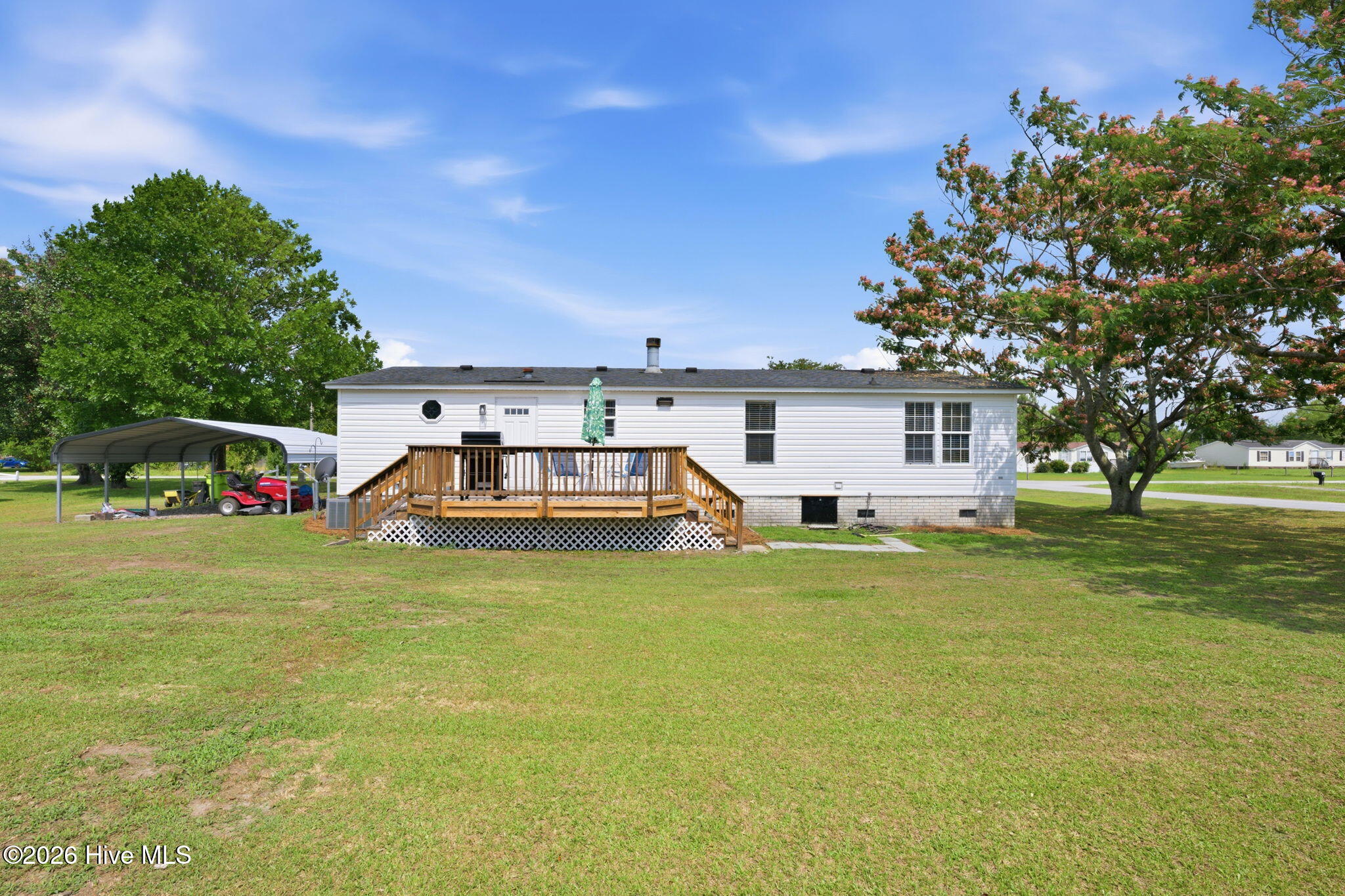 101 S Cherie Court,New Bern