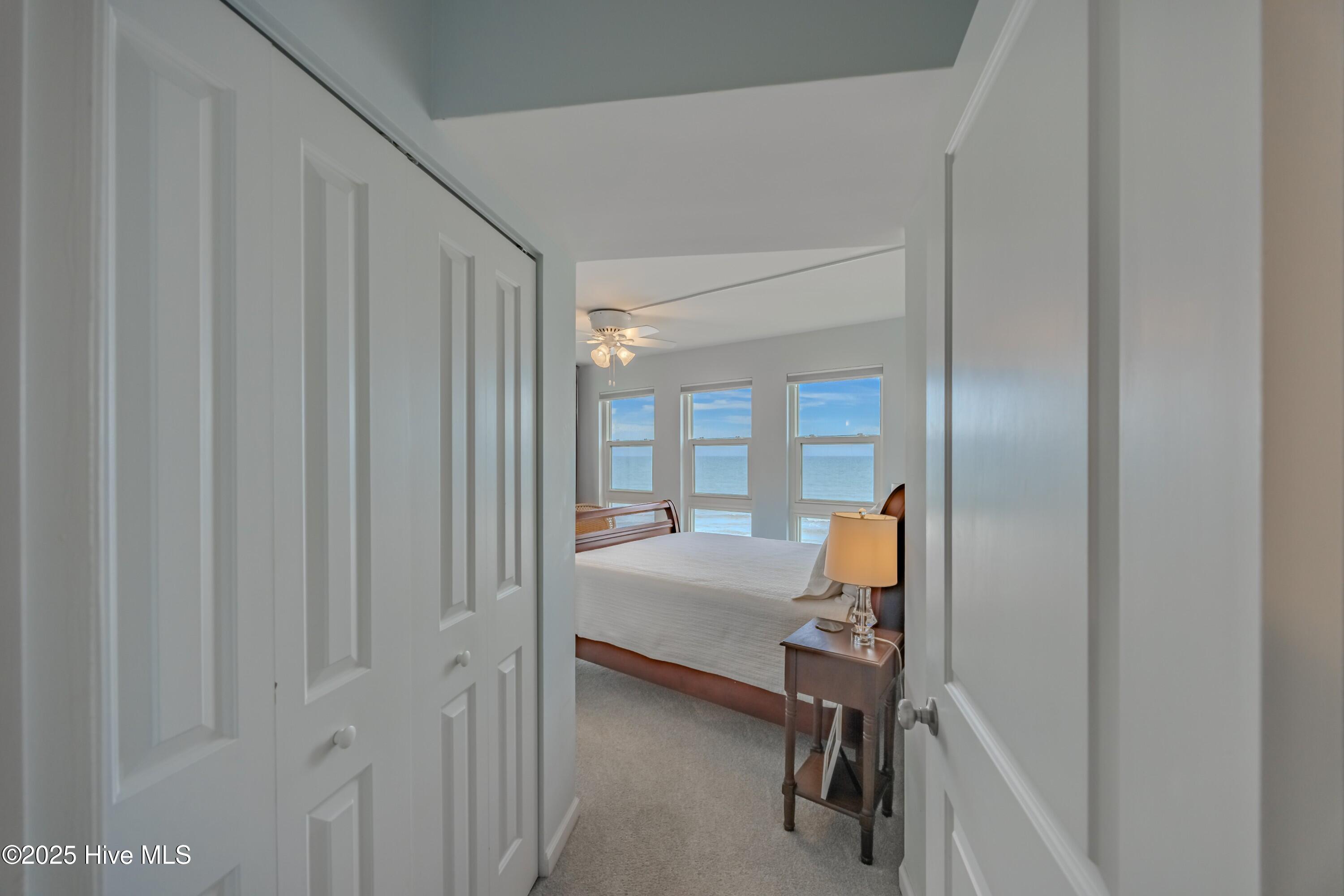 100569538 | Photo 22