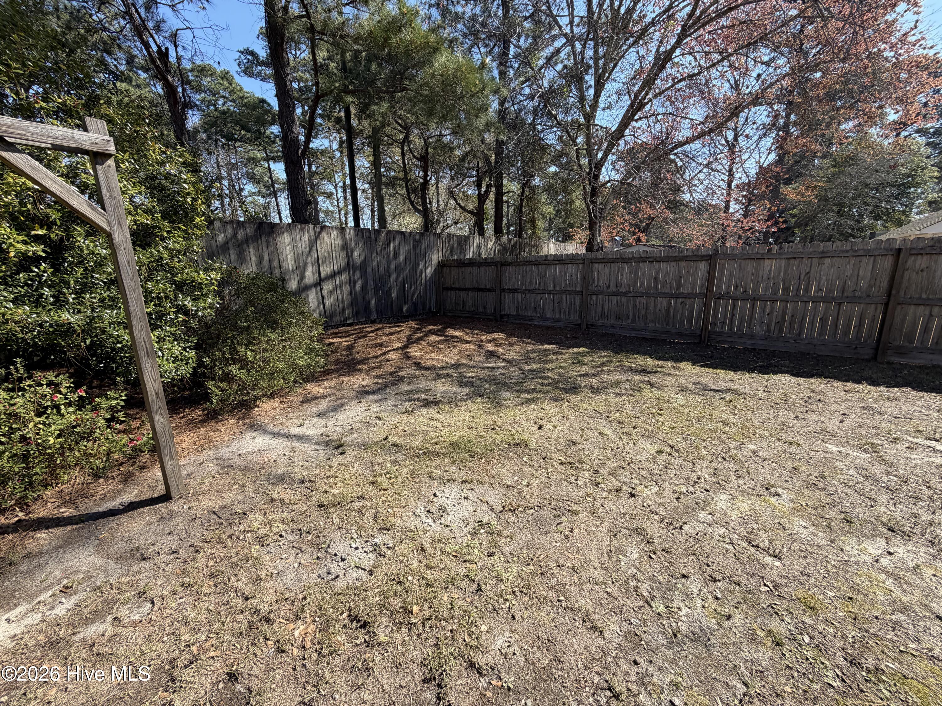 100561794 | Photo 20