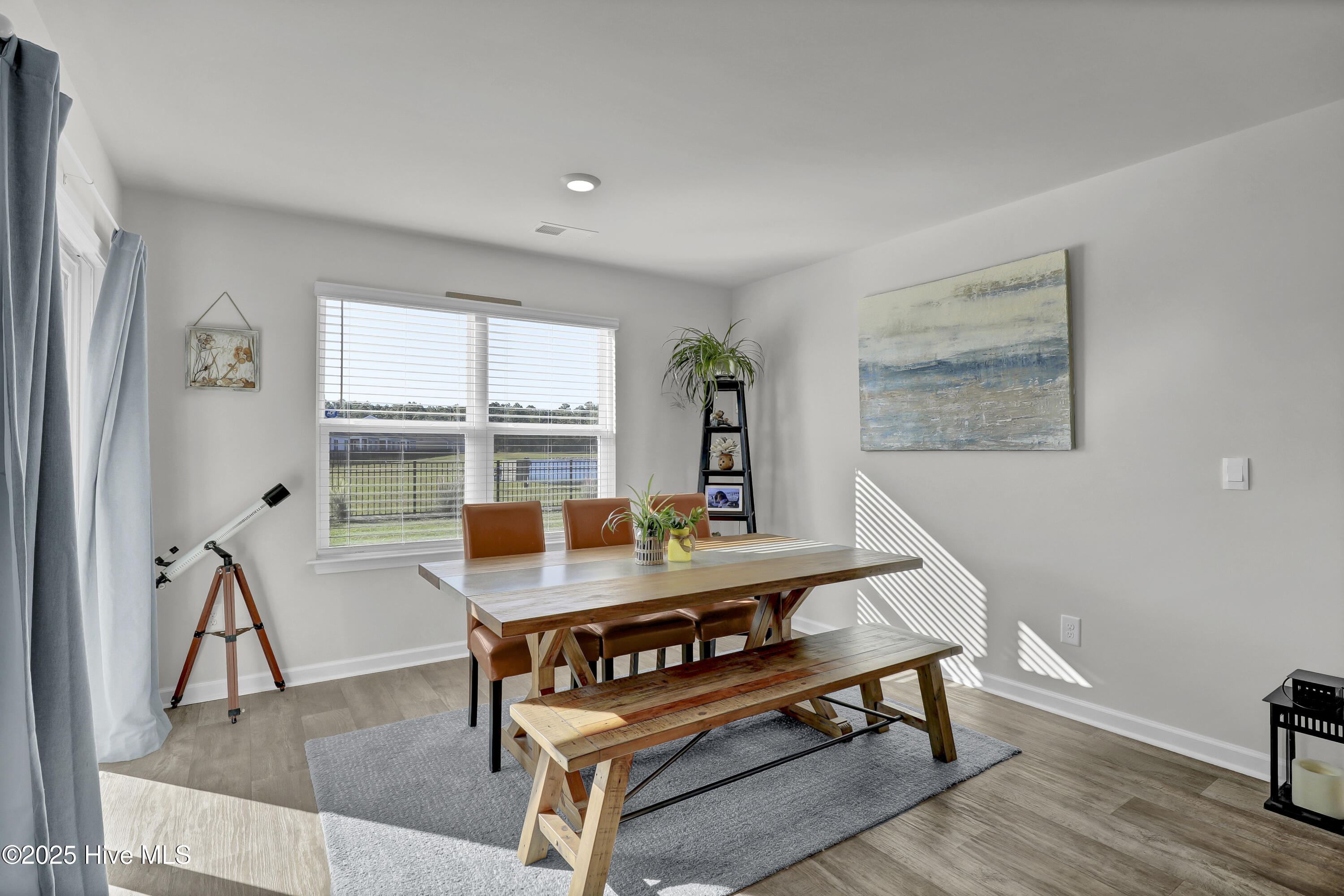 100536874 | Photo 10