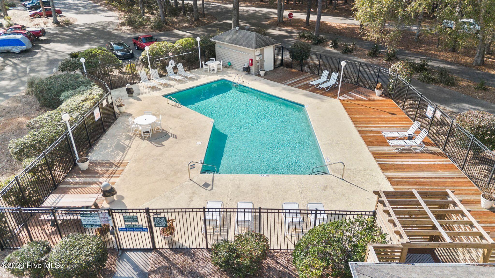 100552721 | Photo 56