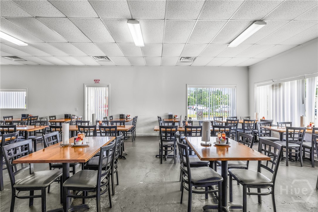 697 W Cherry Street, Jesup, GA, 31545