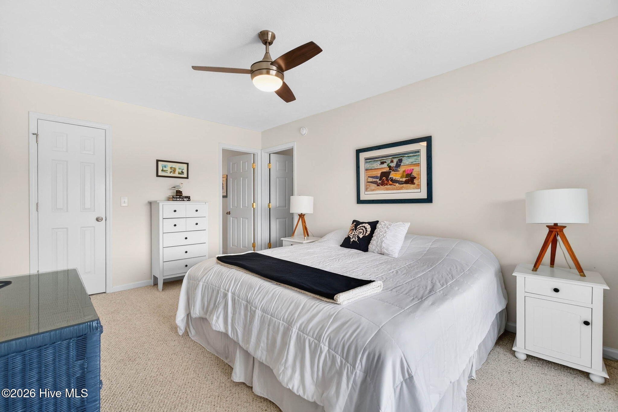 100564791 | Photo 16