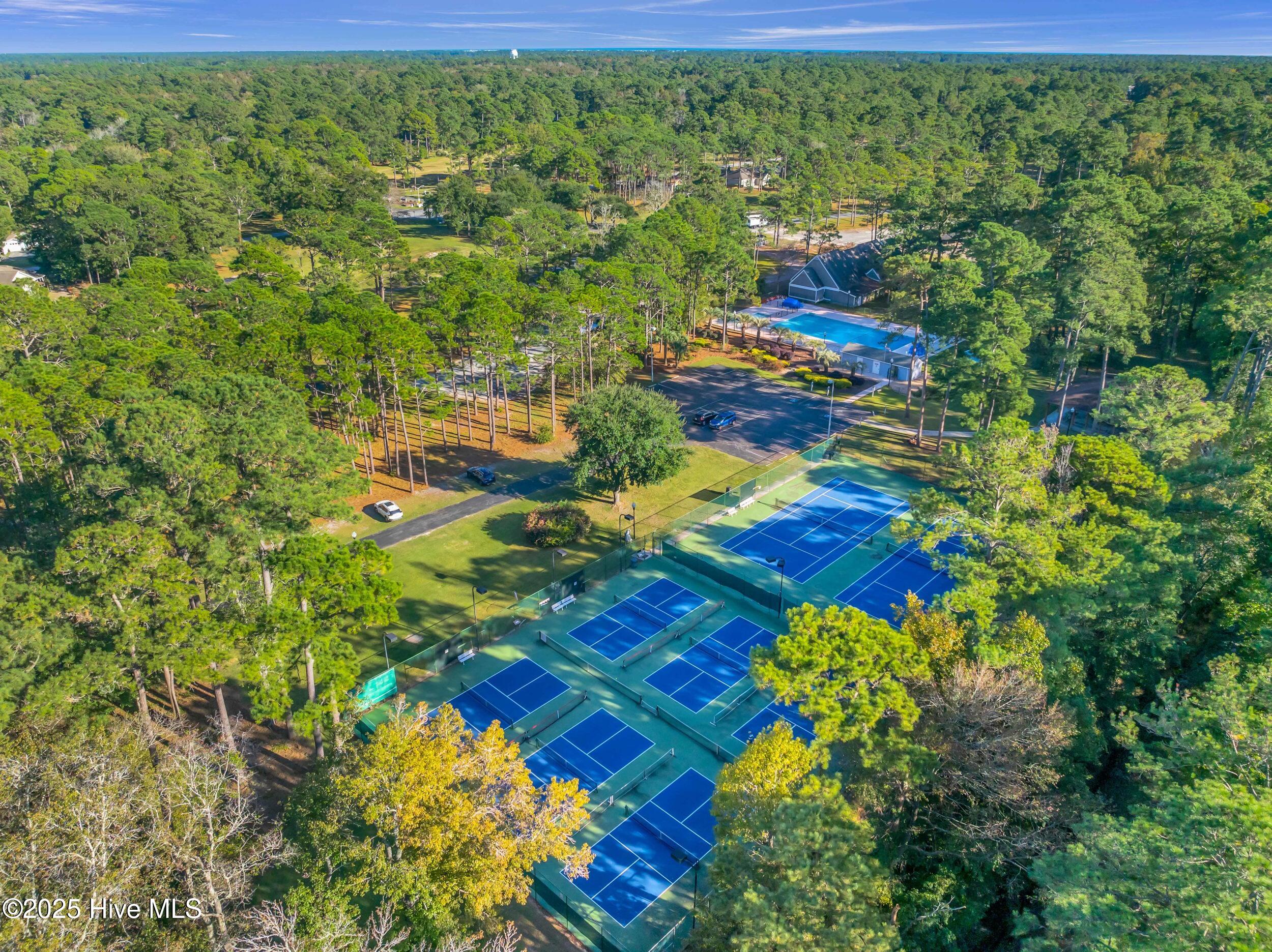 100538752 | Photo 46