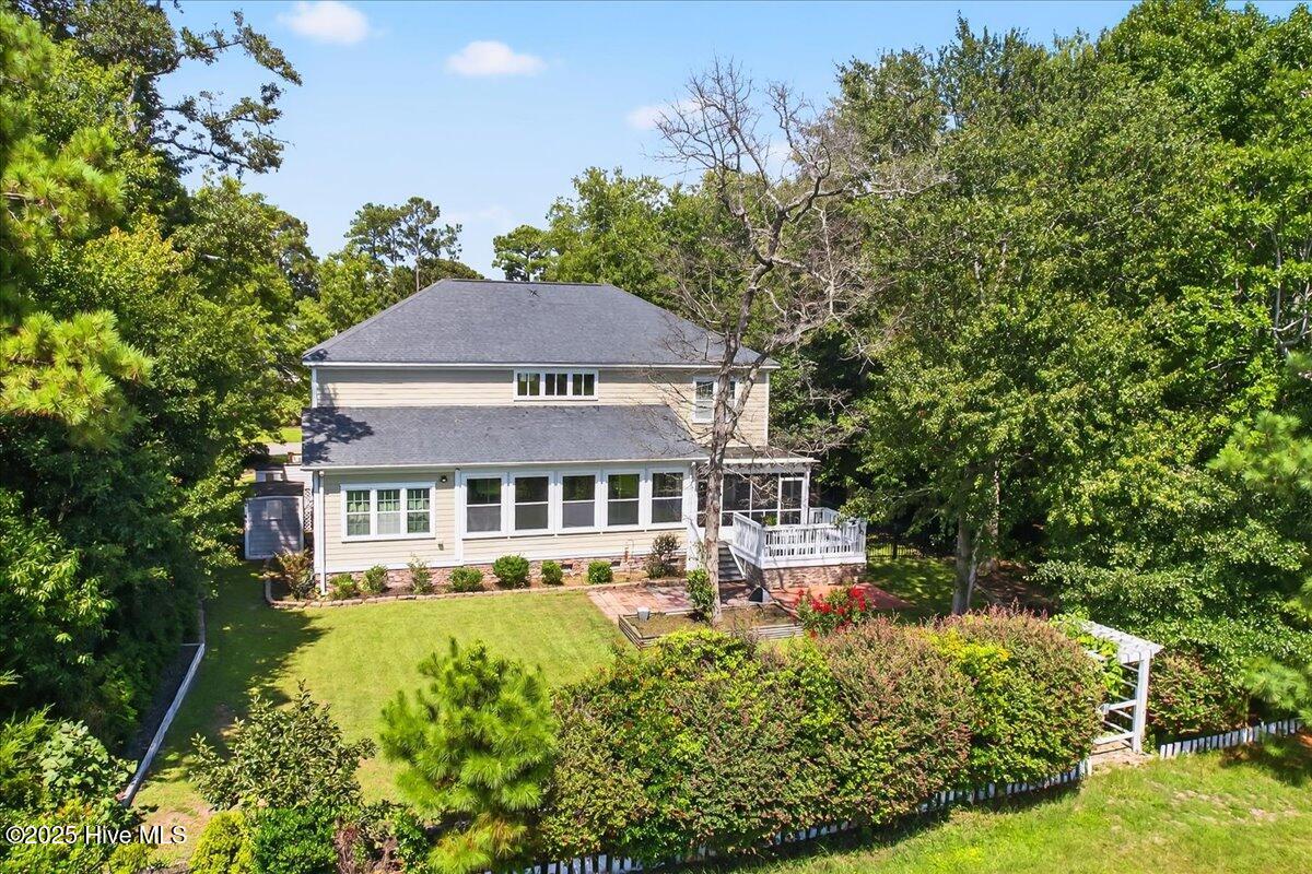 100523832 | Photo 98