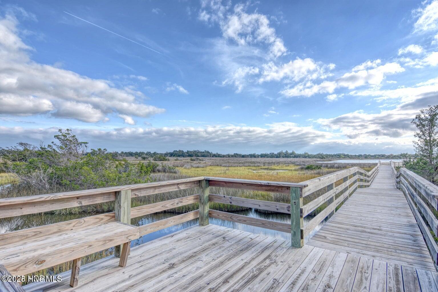 100541942 | Photo 23