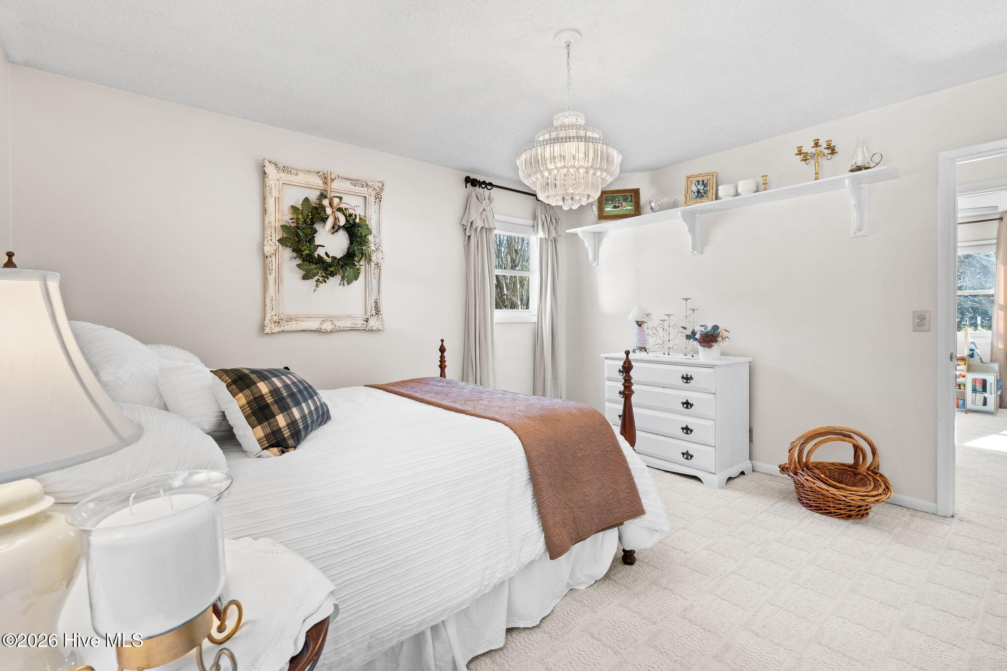 100549779 | Photo 22