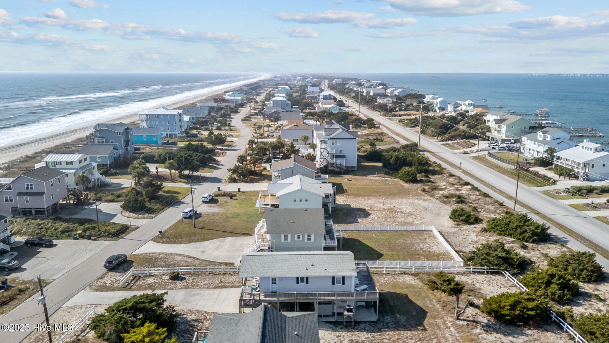 Homes for sale in Emerald Isle, NC | 2106 Ocean Dr, Emerald Isle, NC 28594 | MLS# 100543368