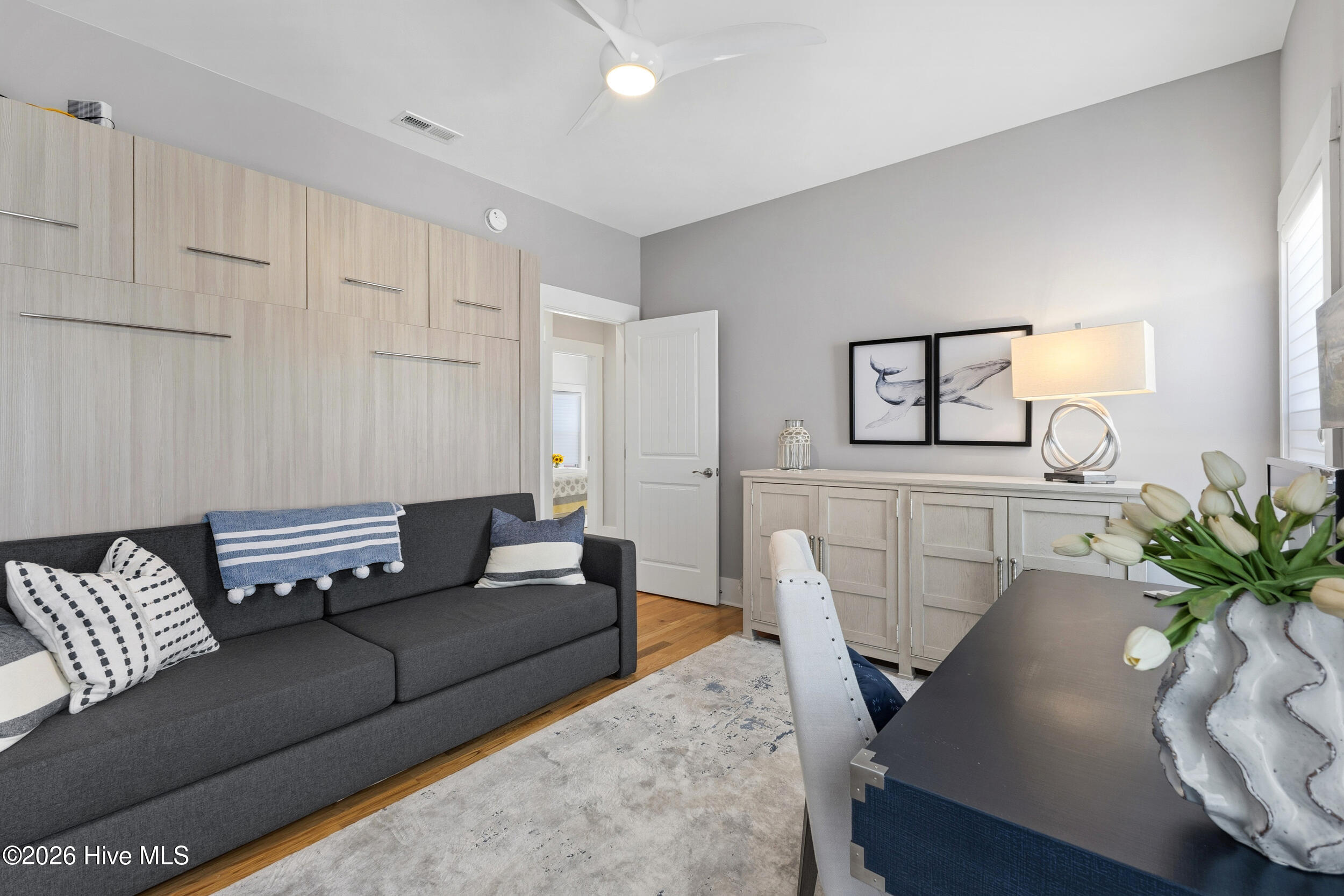 100554534 | Photo 52