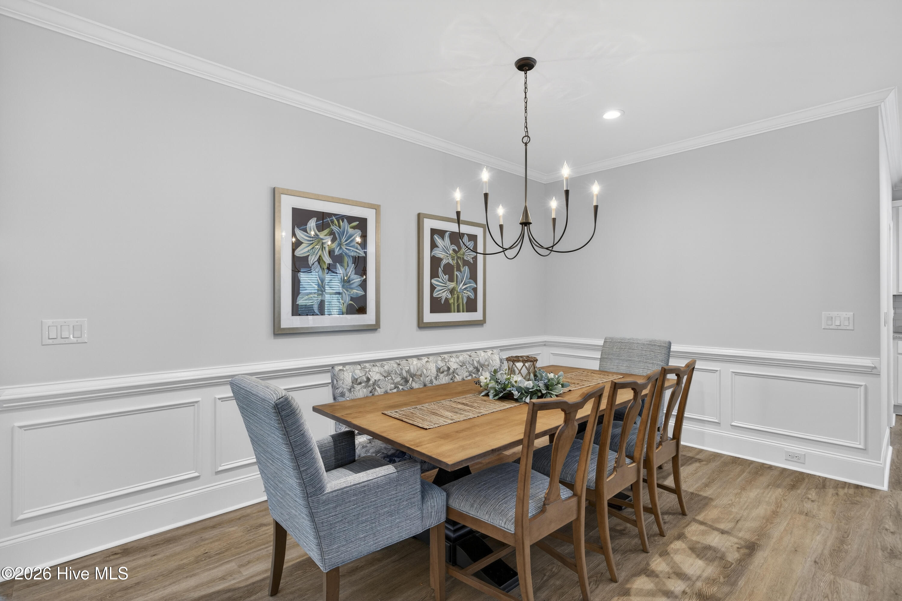 100551678 | Photo 18