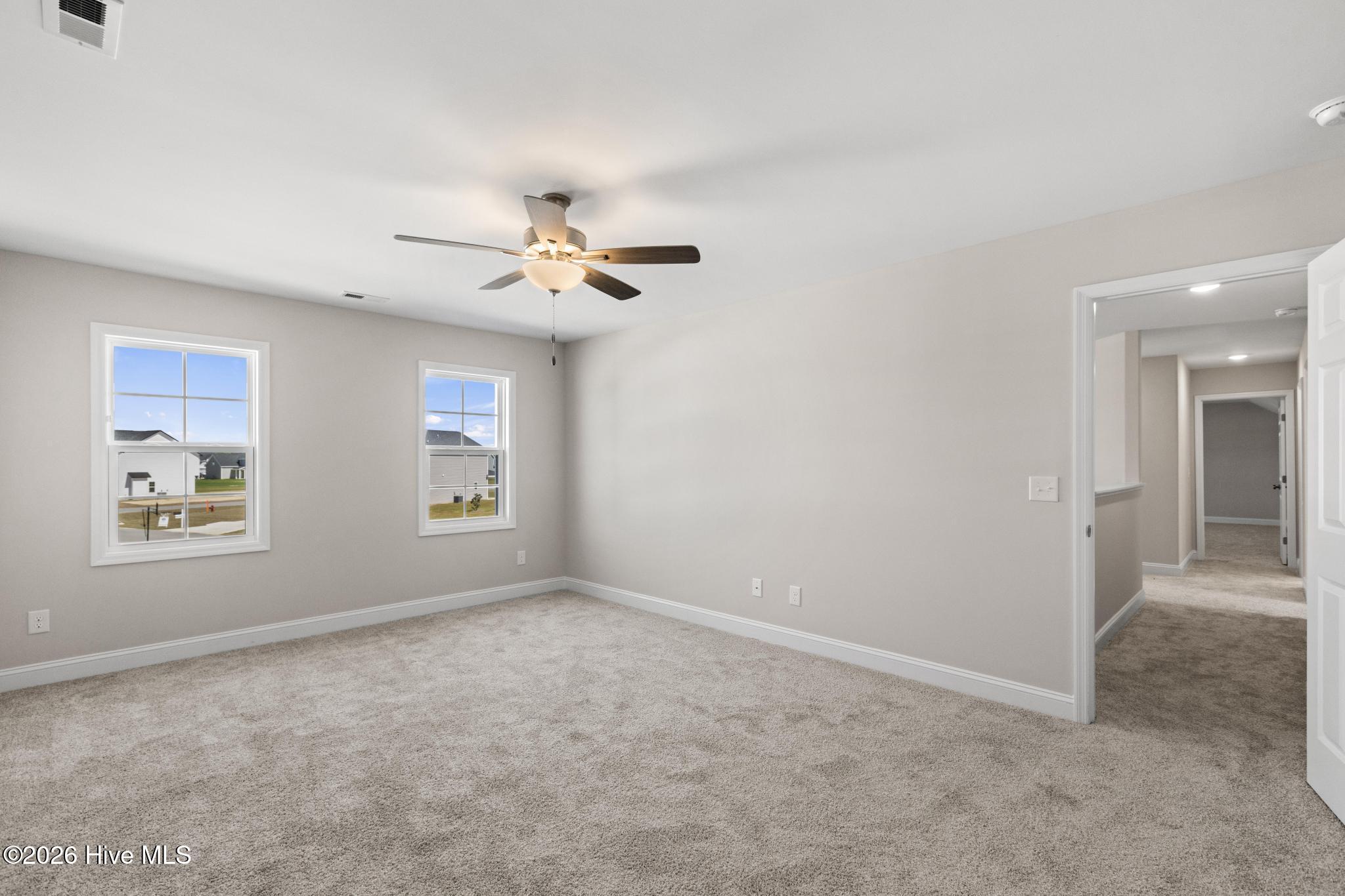 100544649 | Photo 23