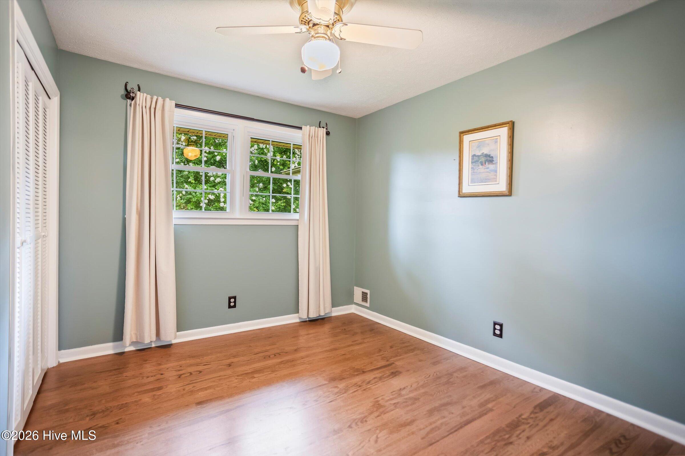 Bdrm1-view2