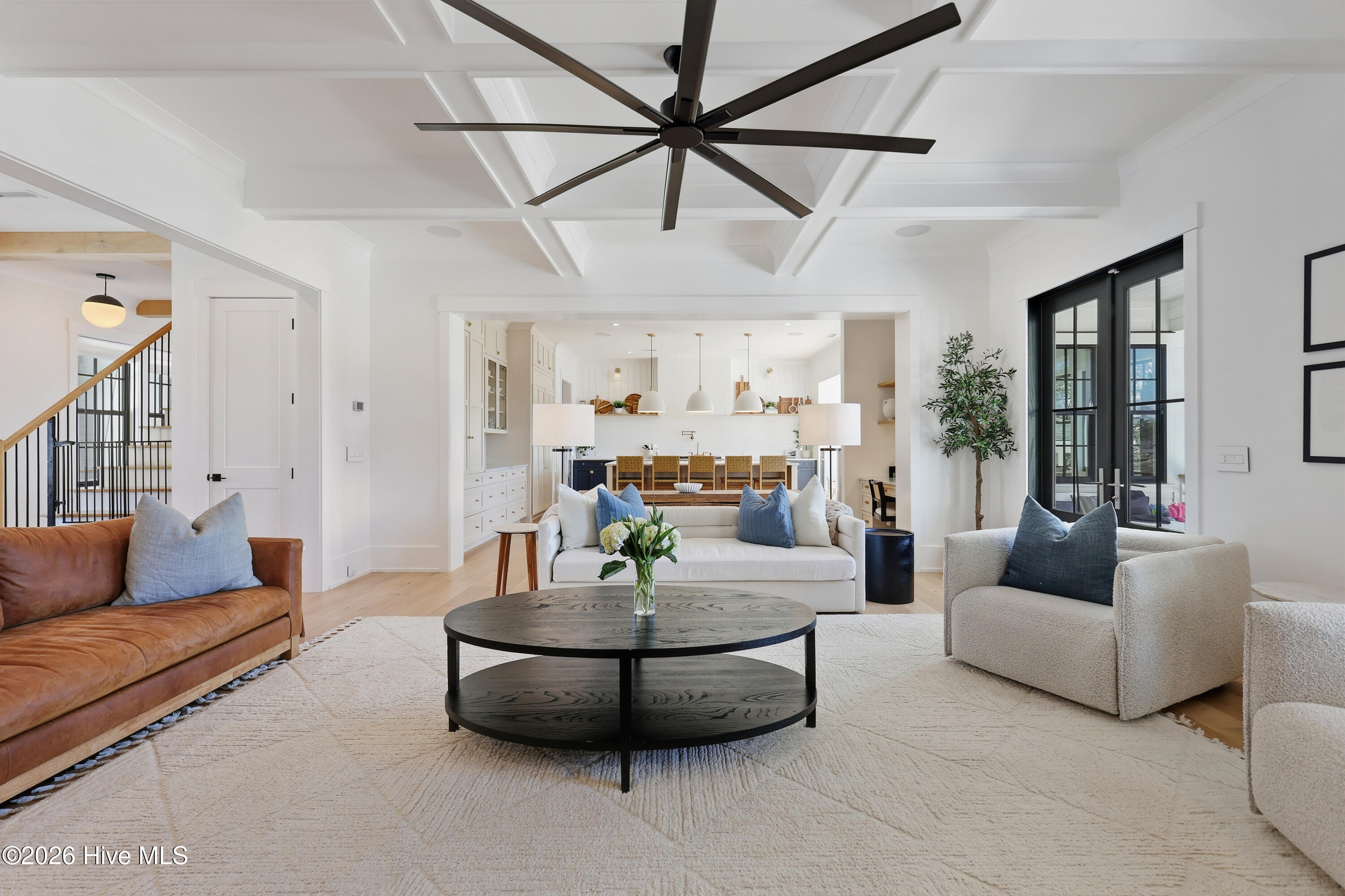 100554567 | Photo 16