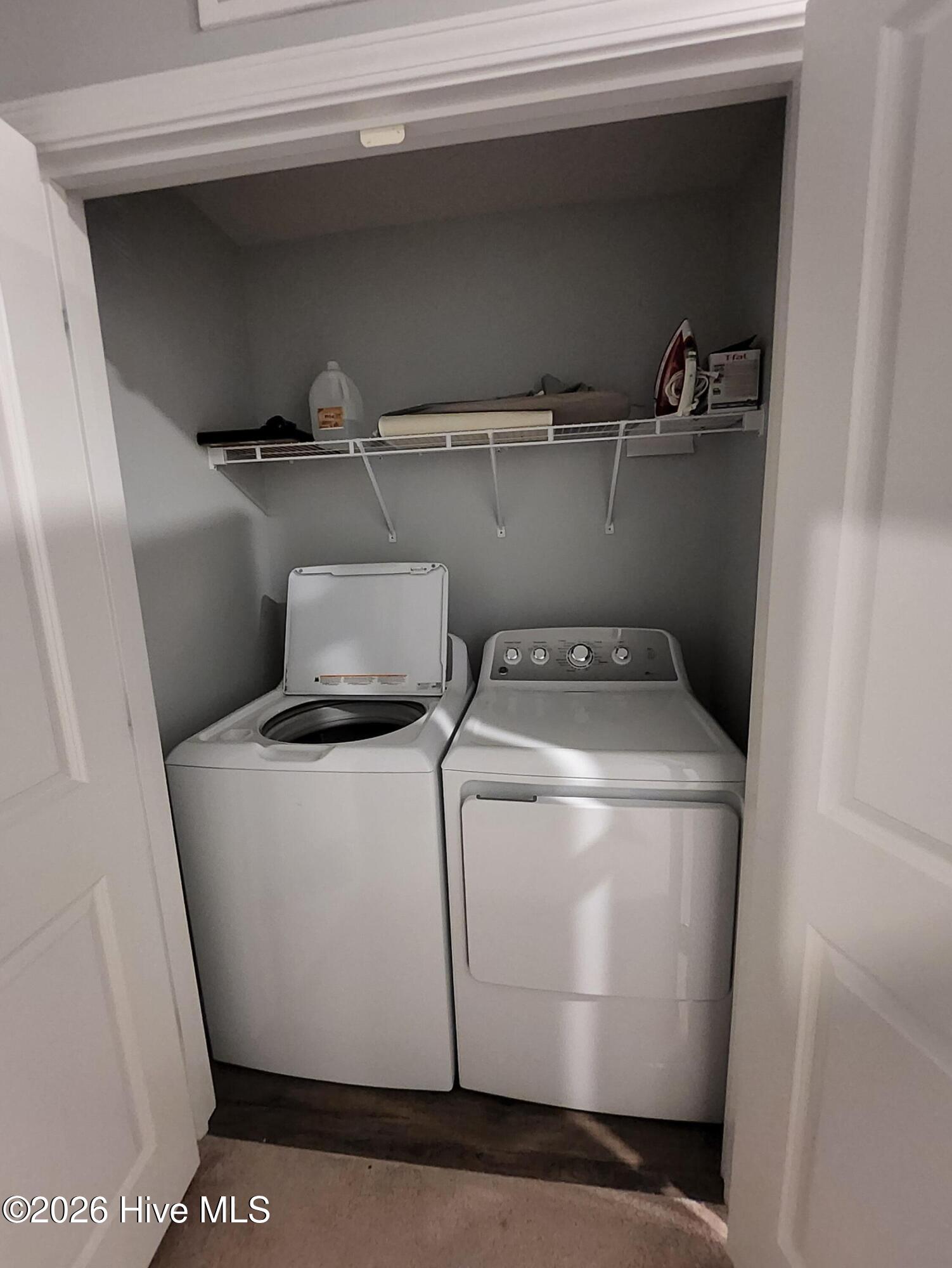 100556739 | Photo 11