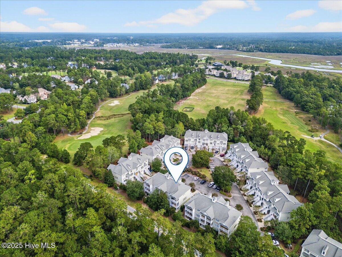 100534230 | Photo 82